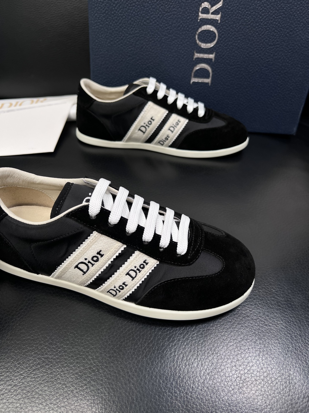 Dior 一比一印花帆布低幫休閒鞋 經典字母百搭板鞋| 10 Dior 一比一印花帆布低幫休閒鞋 經典字母百搭板鞋