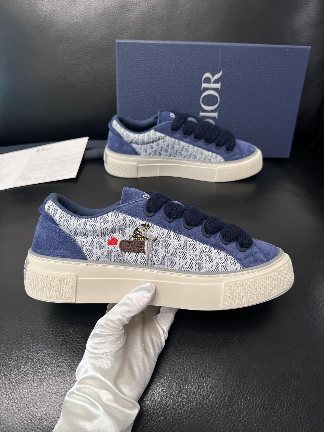Dior 高仿藍色字母拼接休閒鞋 復古百搭低幫板鞋| 12 Dior 高仿藍色字母拼接休閒鞋 復古百搭低幫板鞋