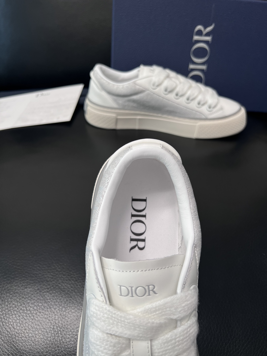 Dior 原單黑白拼接低幫休閒鞋 經典百搭舒適板鞋| 9 Dior 原單黑白拼接低幫休閒鞋 經典百搭舒適板鞋