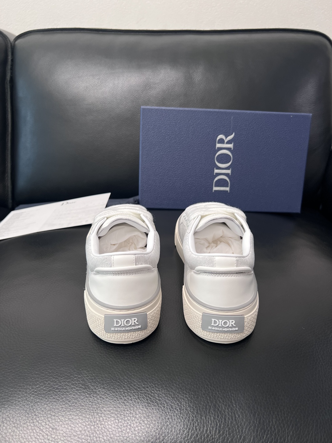 Dior 原單黑白拼接低幫休閒鞋 經典百搭舒適板鞋| 8 Dior 原單黑白拼接低幫休閒鞋 經典百搭舒適板鞋