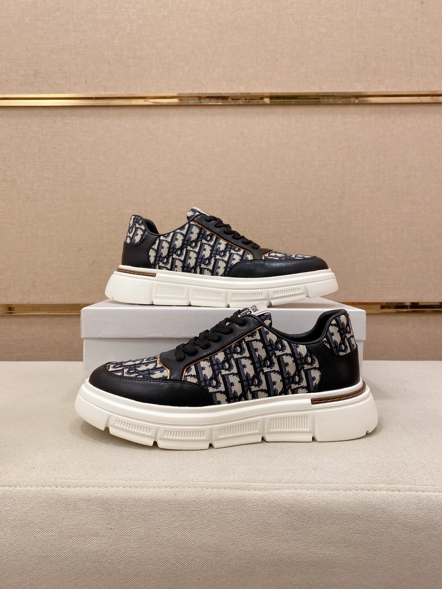 Dior 一比一黑色老花厚底休閒鞋 Oblique拼接潮流款| 9 Dior 一比一黑色老花厚底休閒鞋 Oblique拼接潮流款