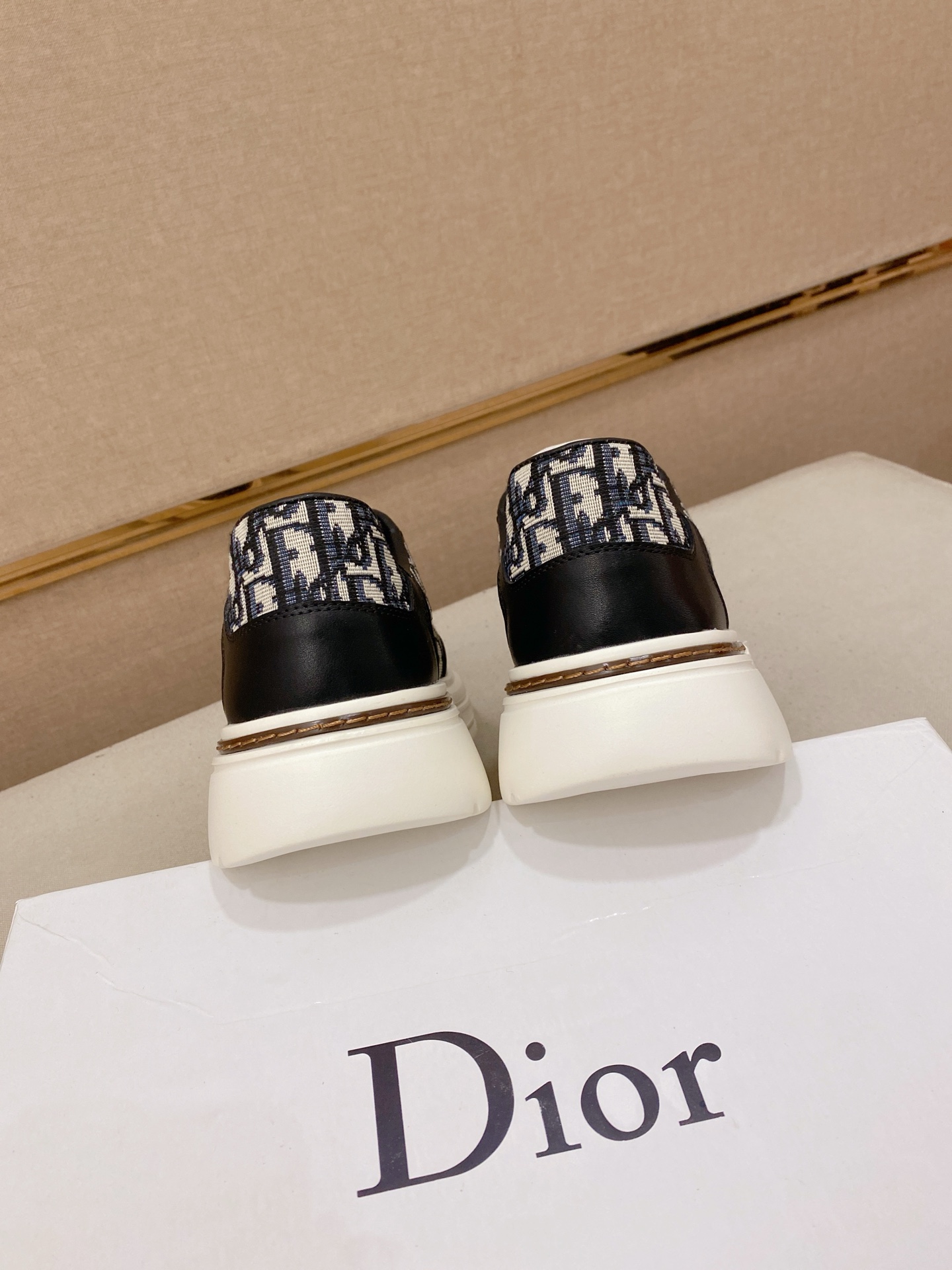 Dior 一比一黑色老花厚底休閒鞋 Oblique拼接潮流款| 8 Dior 一比一黑色老花厚底休閒鞋 Oblique拼接潮流款