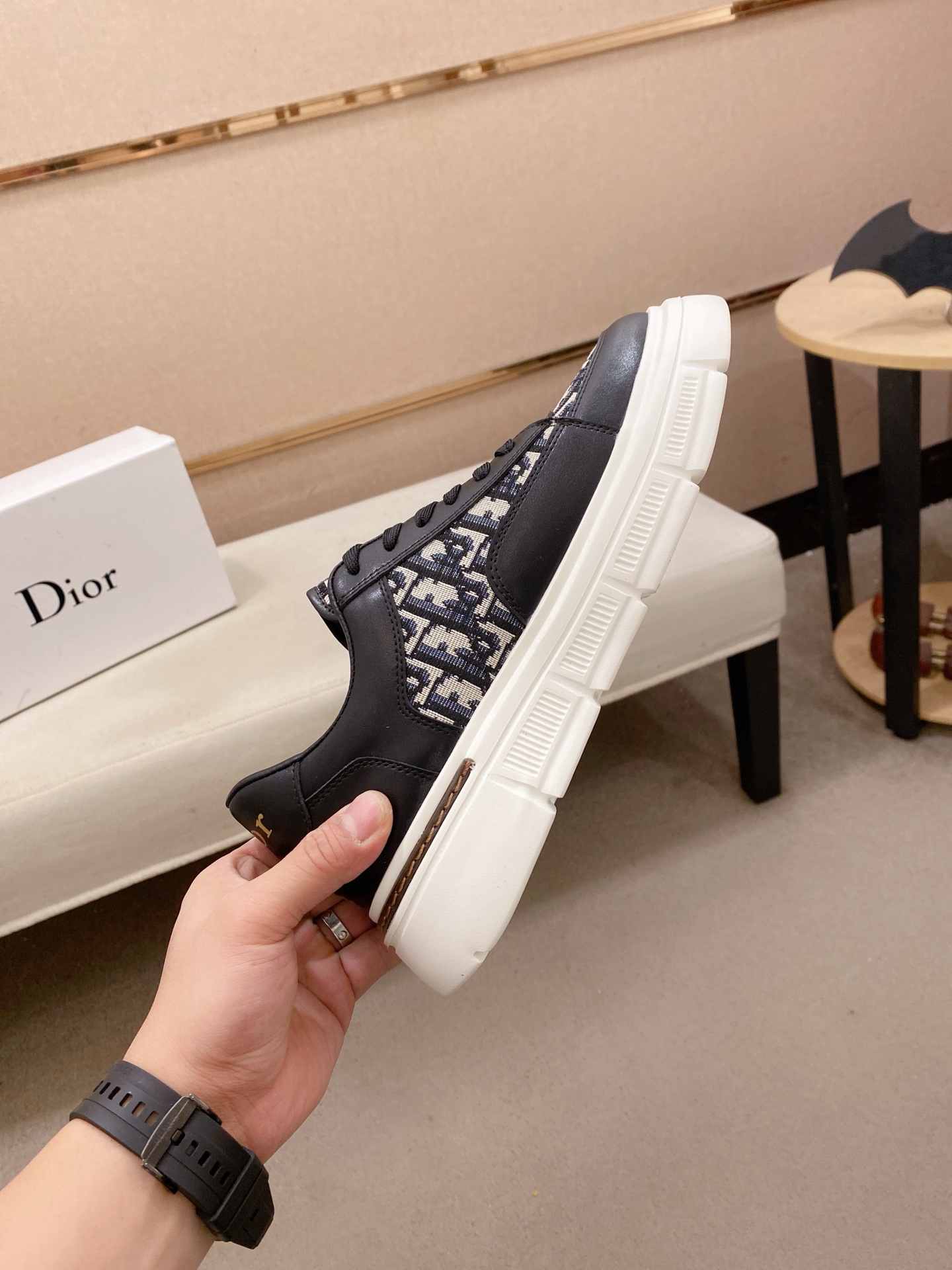 Dior 高仿黑白拼接老花厚底運動鞋 時尚百搭休閒款| 11 Dior 高仿黑白拼接老花厚底運動鞋 時尚百搭休閒款