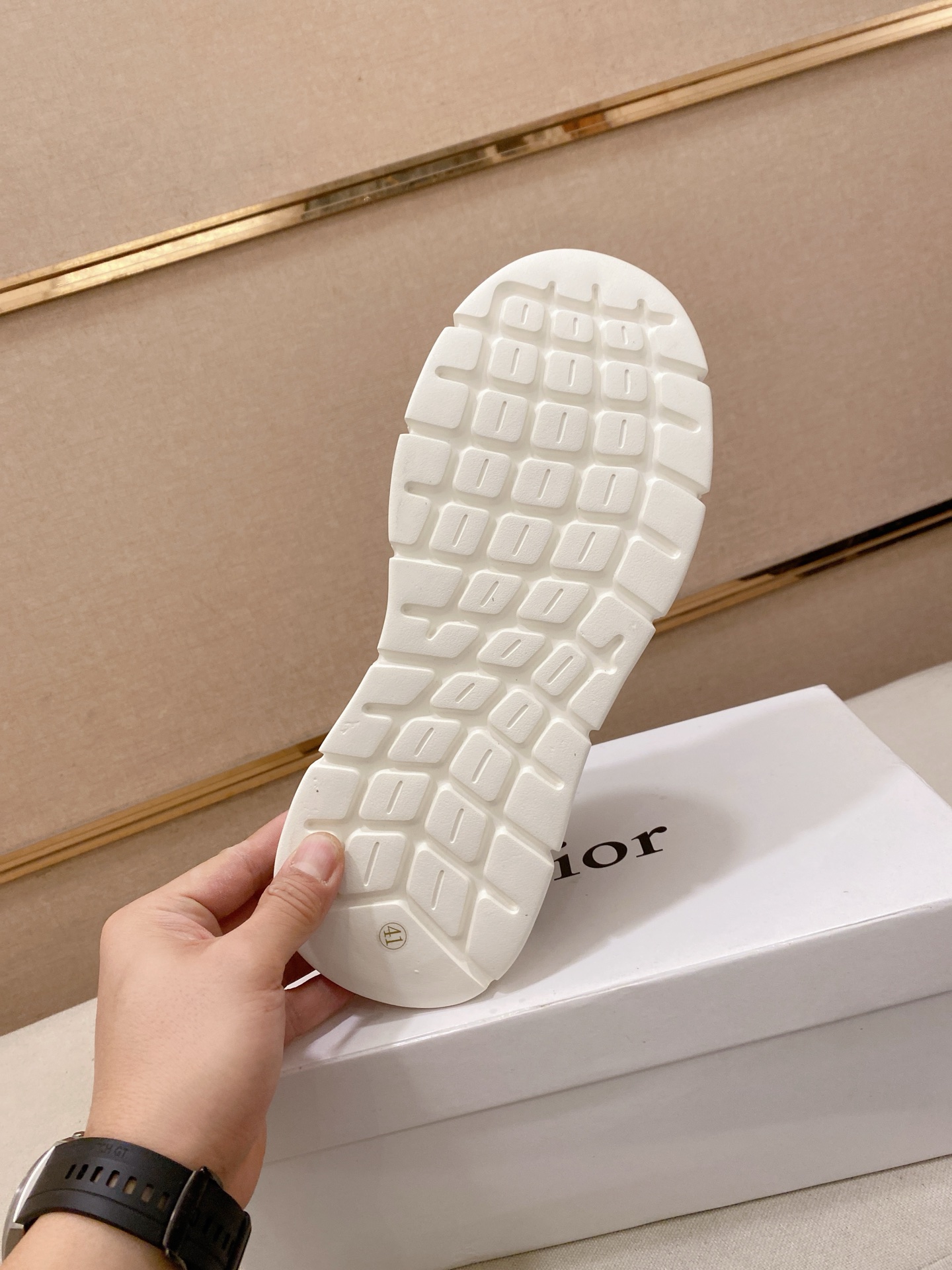 Dior 高仿黑白拼接老花厚底運動鞋 時尚百搭休閒款| 7 Dior 高仿黑白拼接老花厚底運動鞋 時尚百搭休閒款