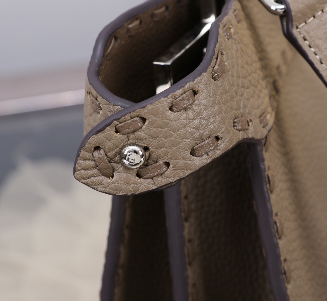 Fendi 一比一 Peekaboo Selleria 手工縫線小牛皮包 深灰色