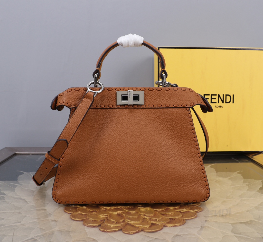Fendi 一比一 Peekaboo 中號手提包 奶茶灰色內袋款| 13 Fendi 一比一 Peekaboo 中號手提包 奶茶灰色內袋款