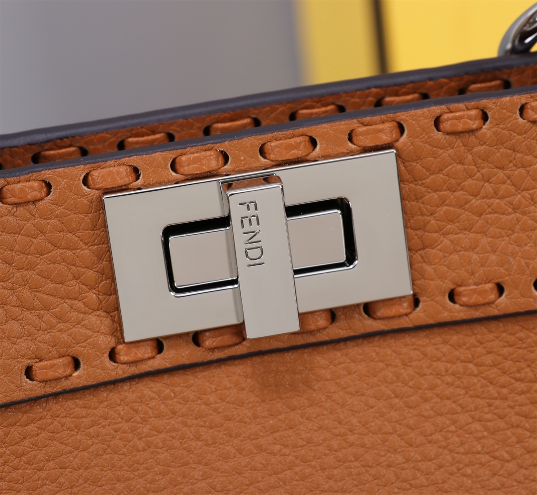 Fendi 一比一 Peekaboo 中號手提包 奶茶灰色內袋款| 12 Fendi 一比一 Peekaboo 中號手提包 奶茶灰色內袋款