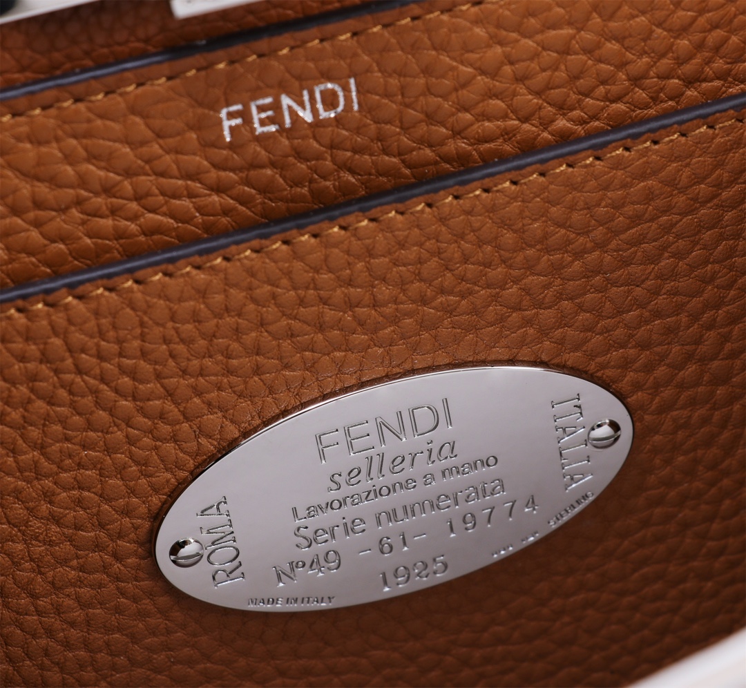 Fendi 一比一 Peekaboo 中號手提包 奶茶灰色內袋款| 8 Fendi 一比一 Peekaboo 中號手提包 奶茶灰色內袋款
