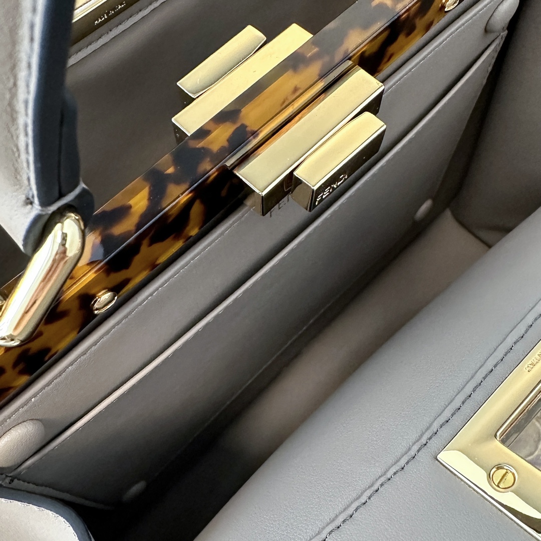 Fendi 一比一 Peekaboo 中號手提包 灰米拼色內袋款| 11 Fendi 一比一 Peekaboo 中號手提包 灰米拼色內袋款