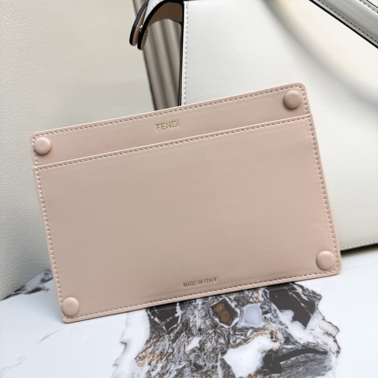 Fendi 一比一 Peekaboo 手提包 米白色 牛皮斜背包| 14 Fendi 一比一 Peekaboo 手提包 米白色 牛皮斜背包