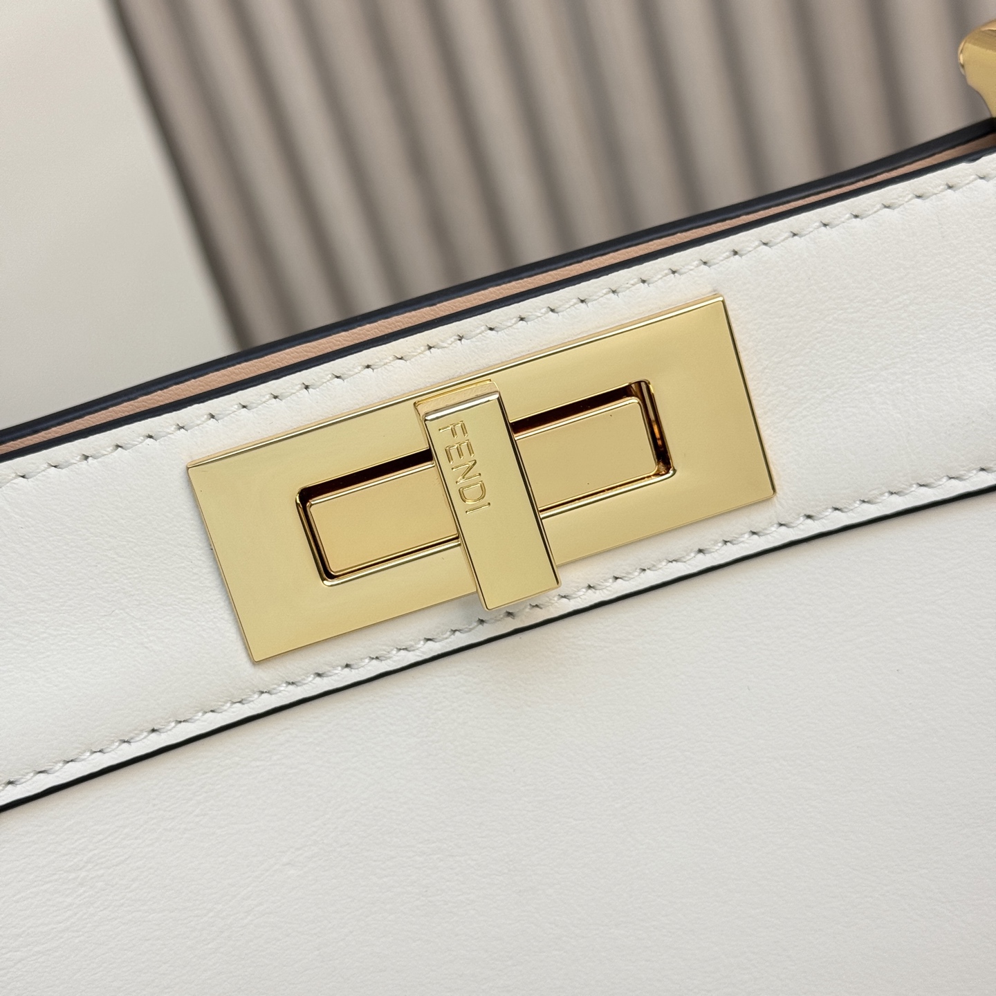 Fendi 一比一 Peekaboo 手提包 米白色 牛皮斜背包| 9 Fendi 一比一 Peekaboo 手提包 米白色 牛皮斜背包