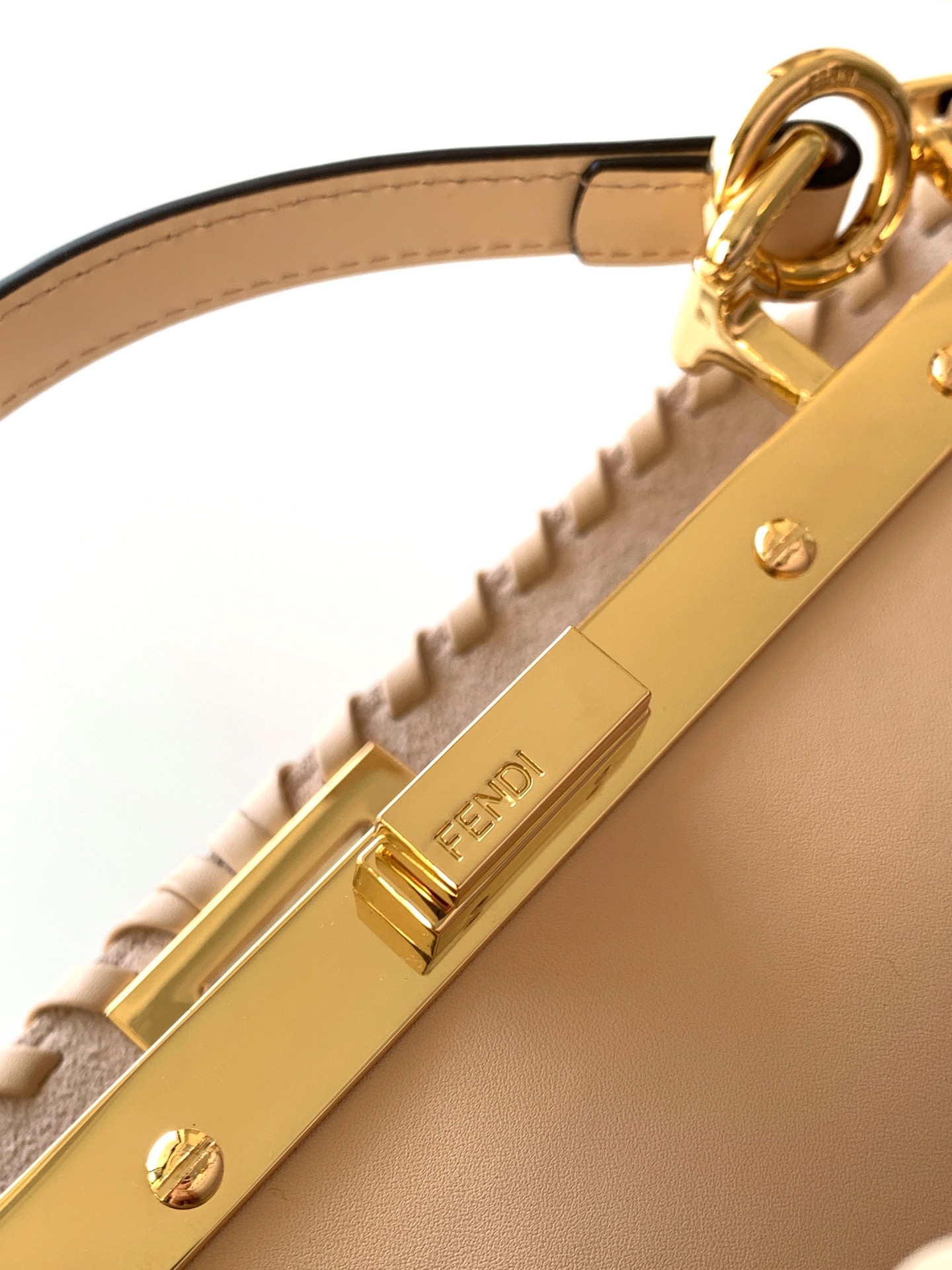 Fendi A貨 Peekaboo 編織款 手提包 米色多色設計| 8 Fendi A貨 Peekaboo 編織款 手提包 米色多色設計
