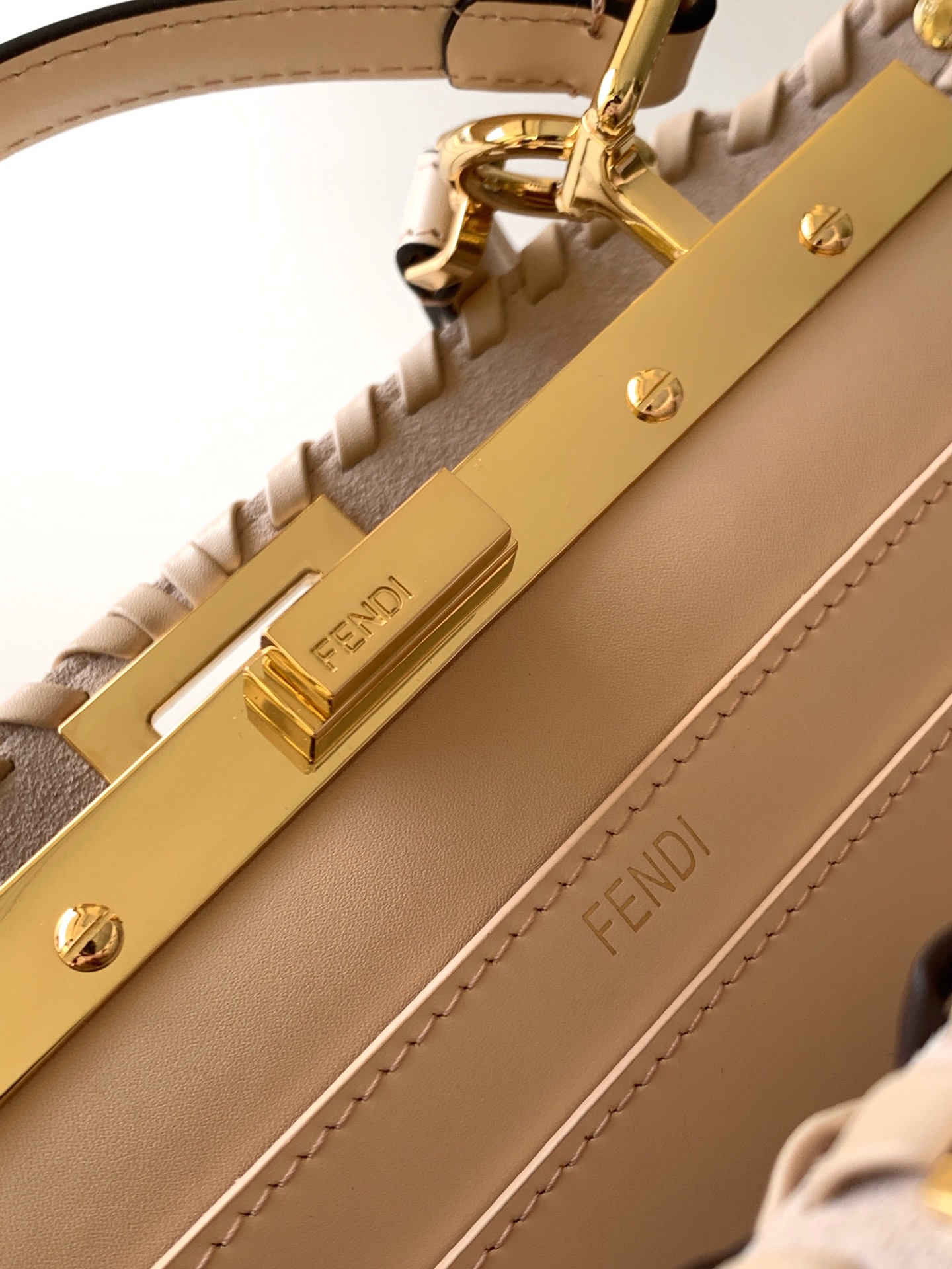 Fendi A貨 Peekaboo 編織款 手提包 米色多色設計| 7 Fendi A貨 Peekaboo 編織款 手提包 米色多色設計