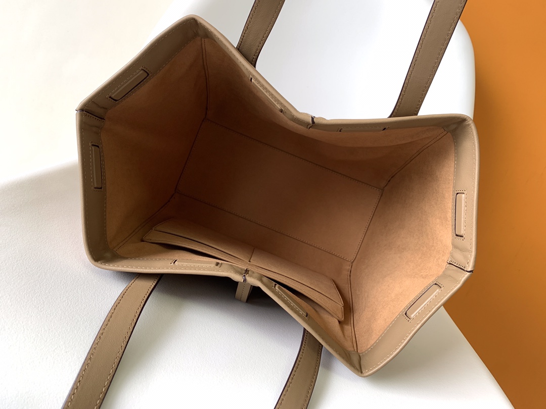 Fendi原單 Origami系列焦糖色牛皮托特包 時尚通勤肩背包| 9 Fendi原單 Origami系列焦糖色牛皮托特包 時尚通勤肩背包