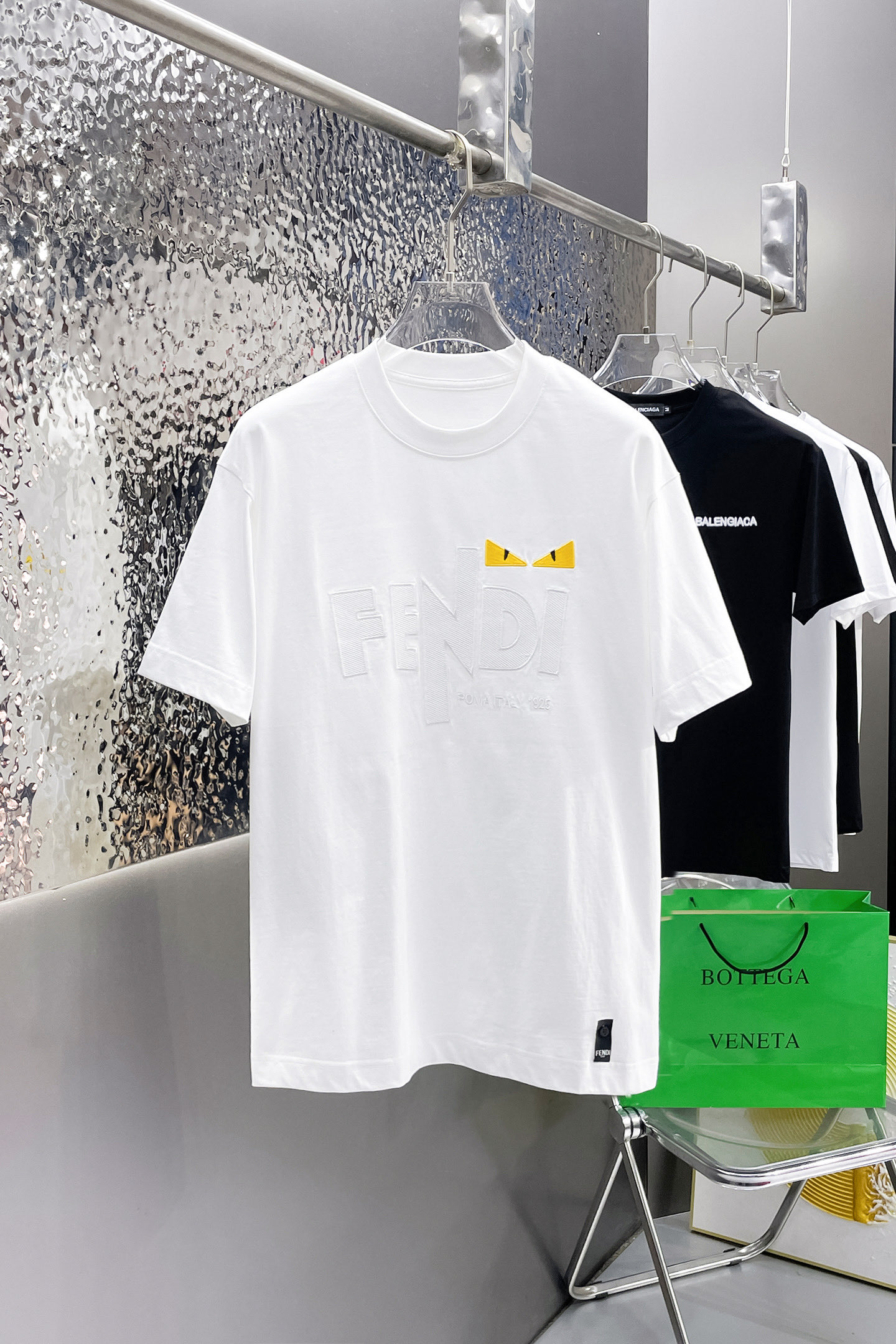 FENDI高仿怪獸眼睛刺繡短袖T恤男士精品白色款| 13 FENDI高仿怪獸眼睛刺繡短袖T恤男士精品白色款