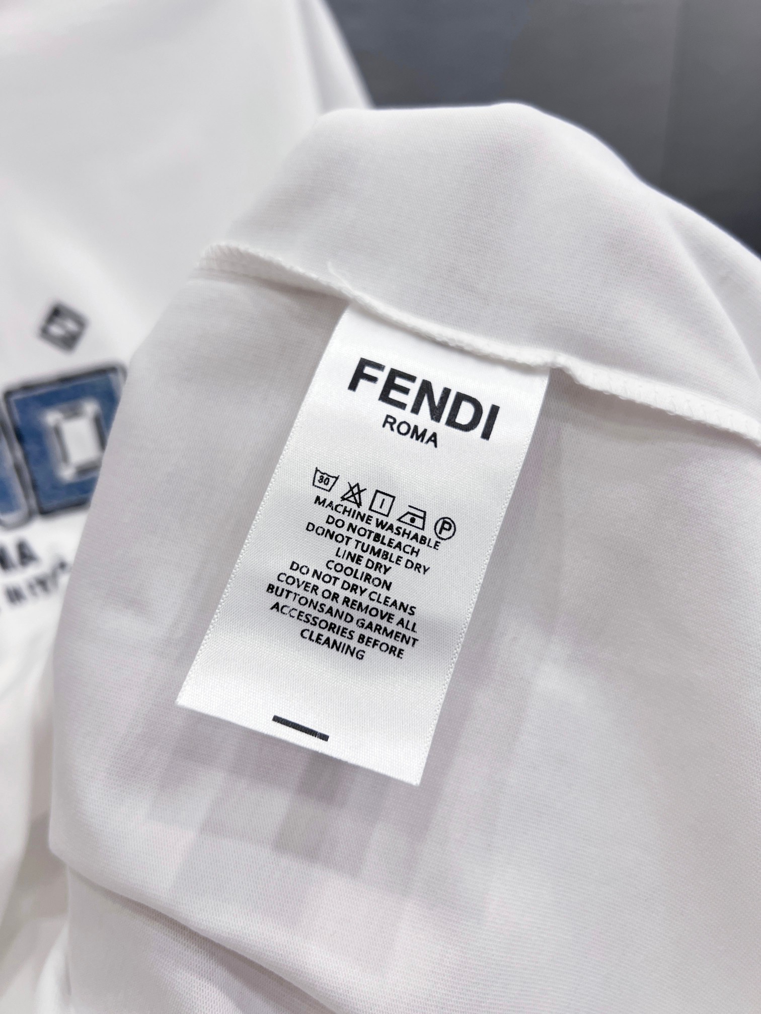 FENDI原單字母印花短袖T恤男士休閒精品上衣| 7 FENDI原單字母印花短袖T恤男士休閒精品上衣