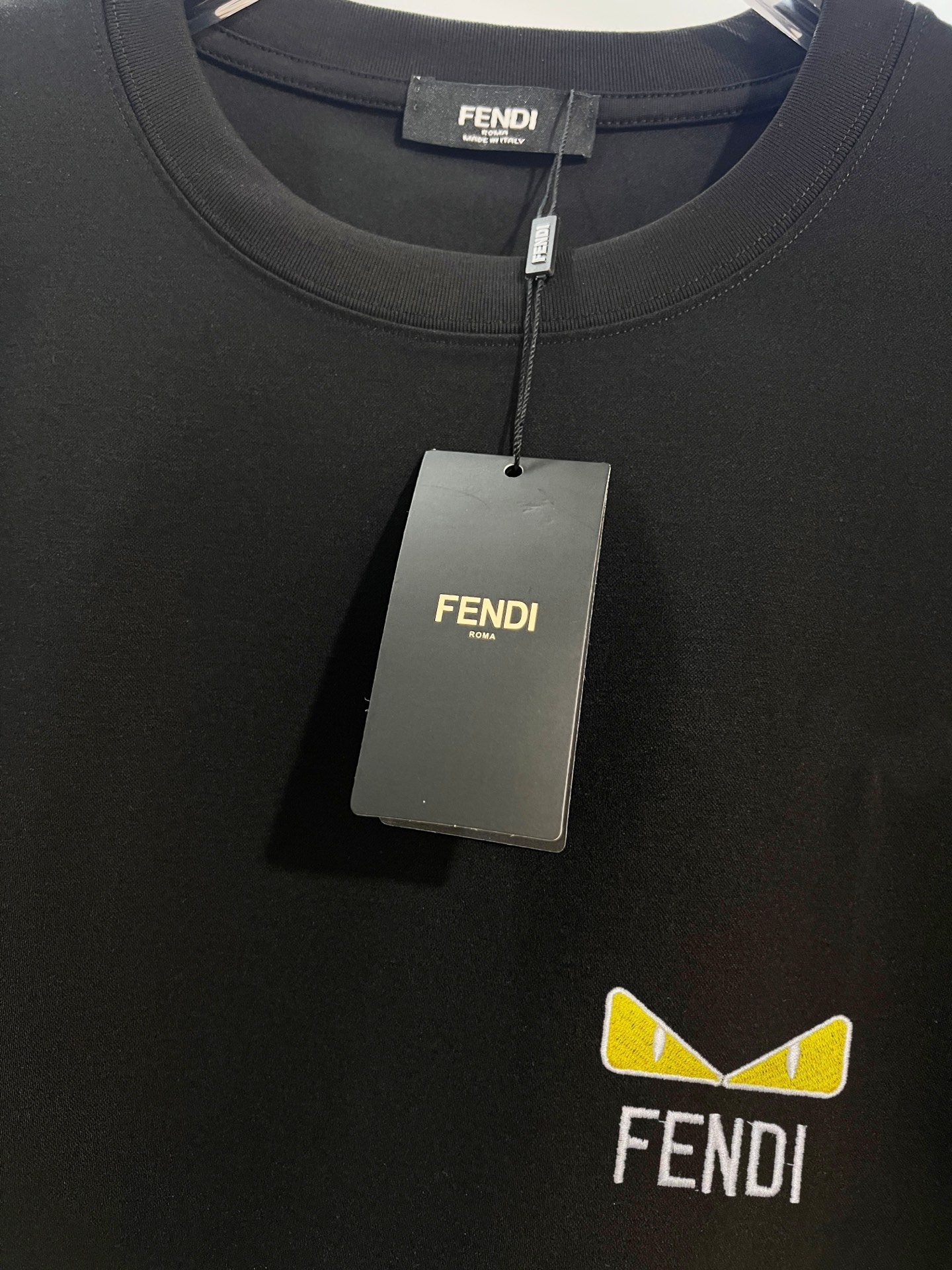 FENDI原單小怪獸刺繡黑色短袖T恤潮流百搭款| 12 FENDI原單小怪獸刺繡黑色短袖T恤潮流百搭款