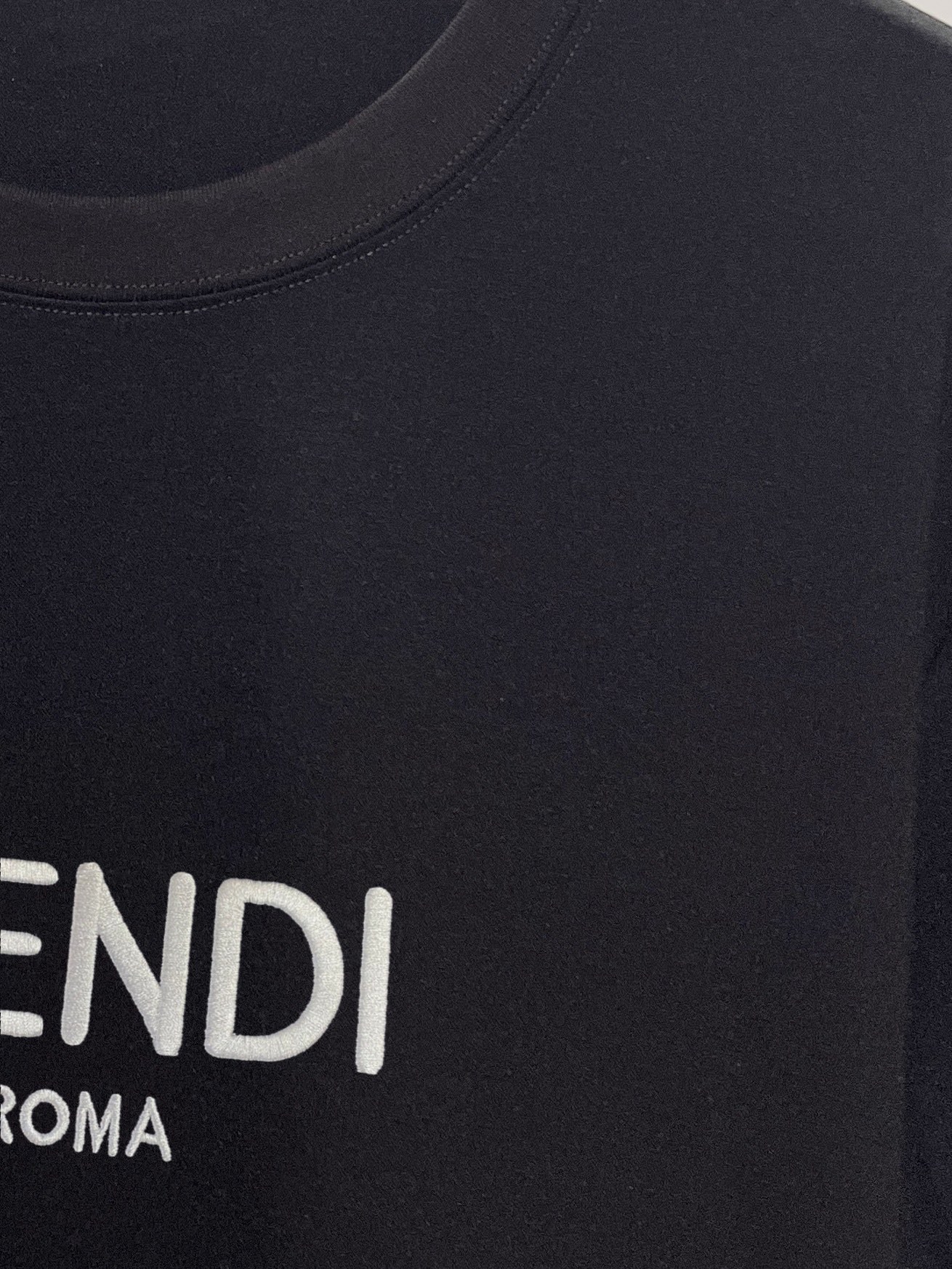 FENDI一比一LOGO刺繡短袖T恤休閒潮流百搭款| 9 FENDI一比一LOGO刺繡短袖T恤休閒潮流百搭款