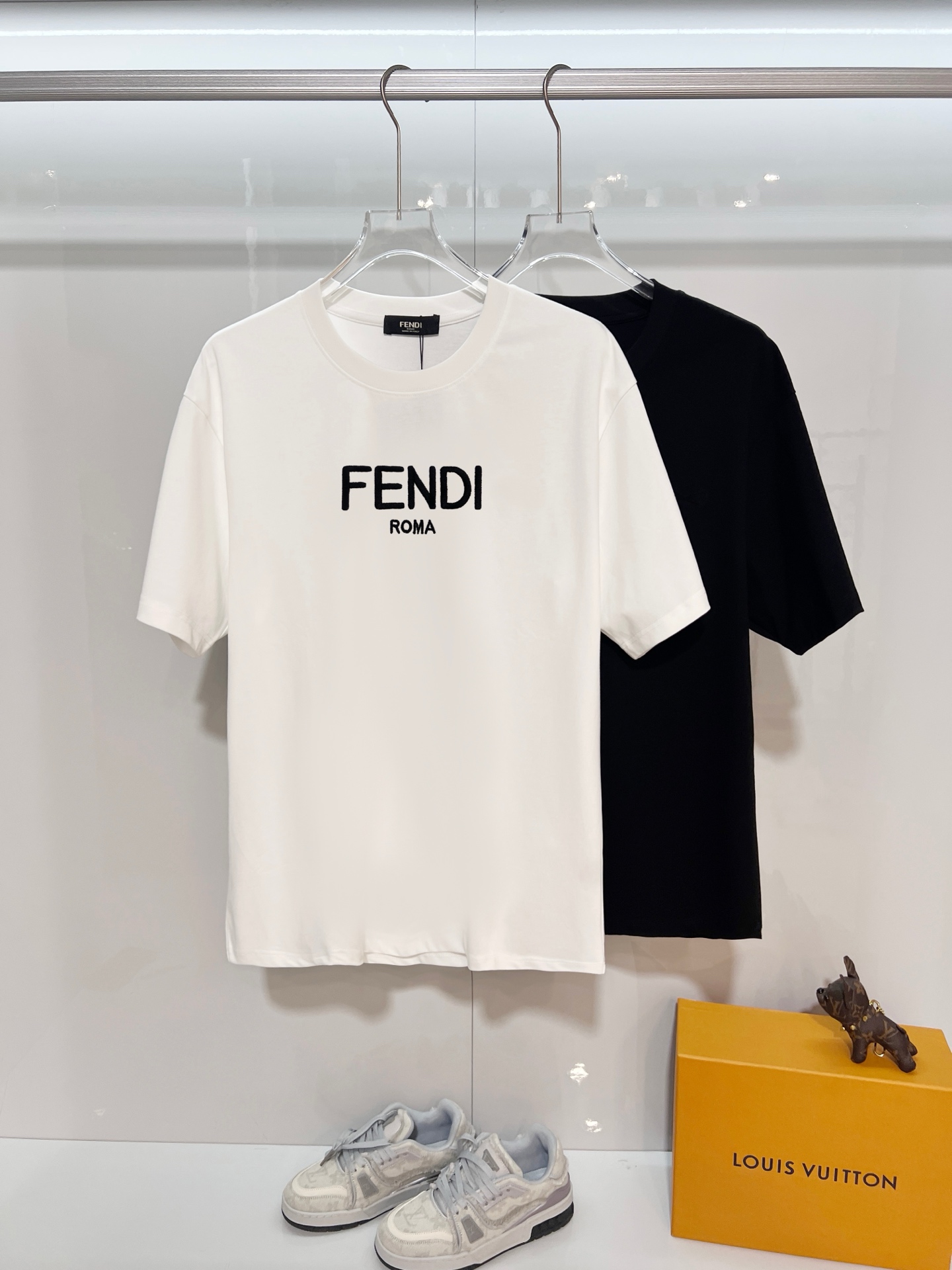 FENDI高仿ROMA字母純棉短袖T恤潮流休閒款| 15 FENDI高仿ROMA字母純棉短袖T恤潮流休閒款