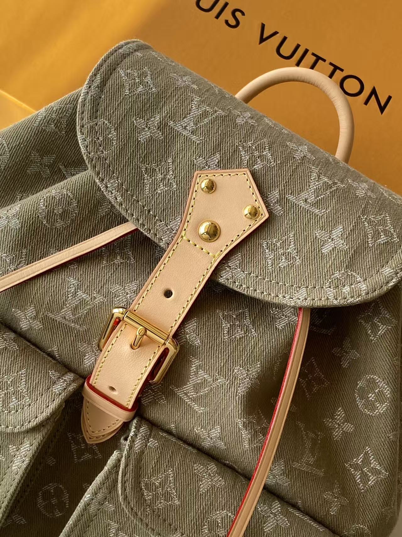 LV原單丹寧雙口袋後背包 時尚旅行雙肩女包| 9 LV原單丹寧雙口袋後背包 時尚旅行雙肩女包