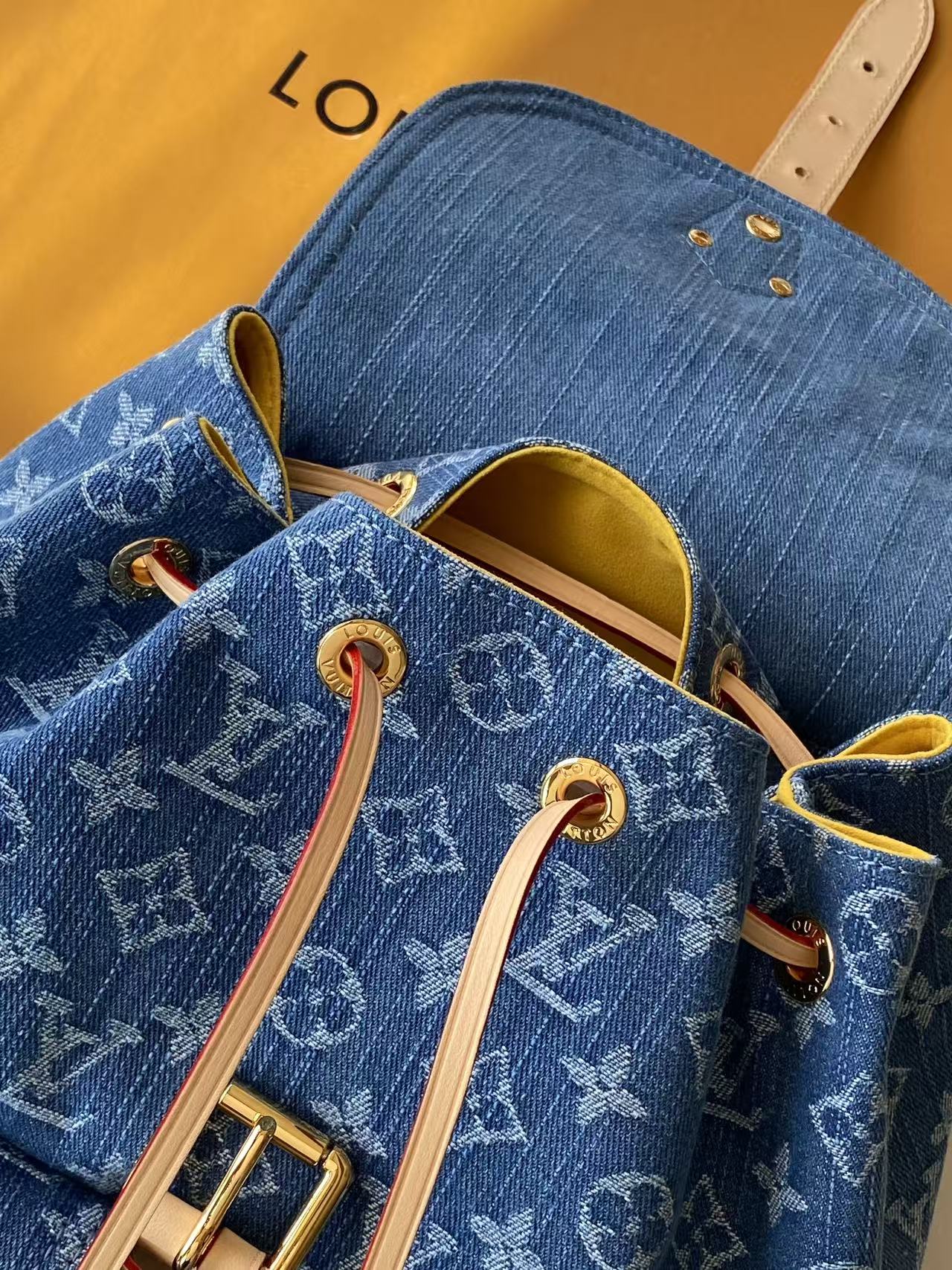LV一比一藍色丹寧後背包 潮流Monogram雙肩包| 9 LV一比一藍色丹寧後背包 潮流Monogram雙肩包