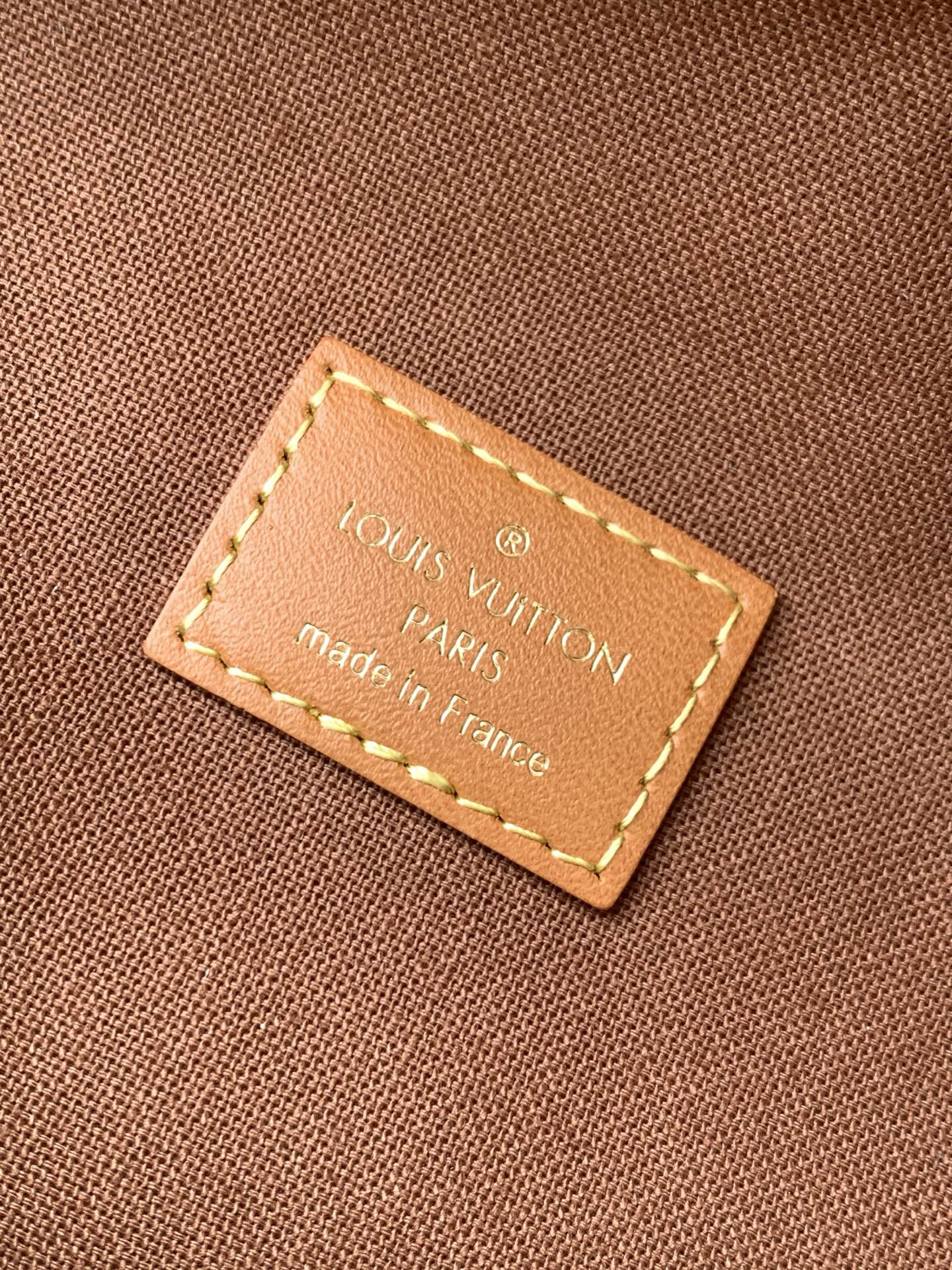 LV原單奶油白Monogram腰包胸包休閒斜背包| 7 LV原單奶油白Monogram腰包胸包休閒斜背包