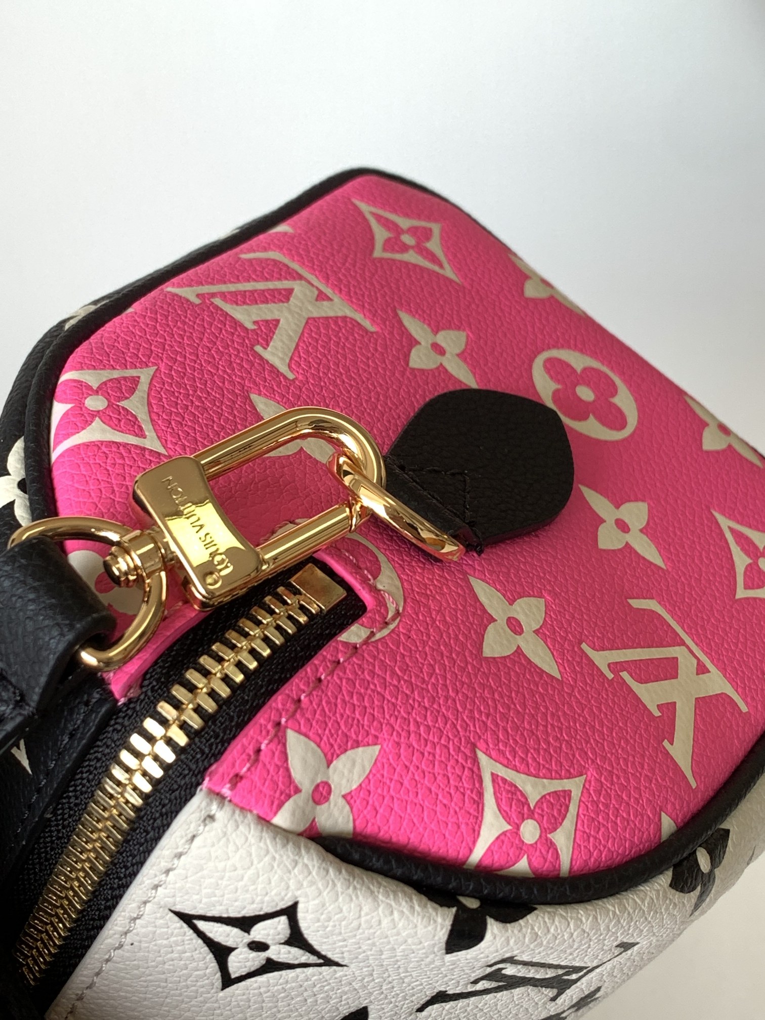 LV 一比一 Speedy Nano 黑粉配色 Monogram 迷你手提包| 9 LV 一比一 Speedy Nano 黑粉配色 Monogram 迷你手提包
