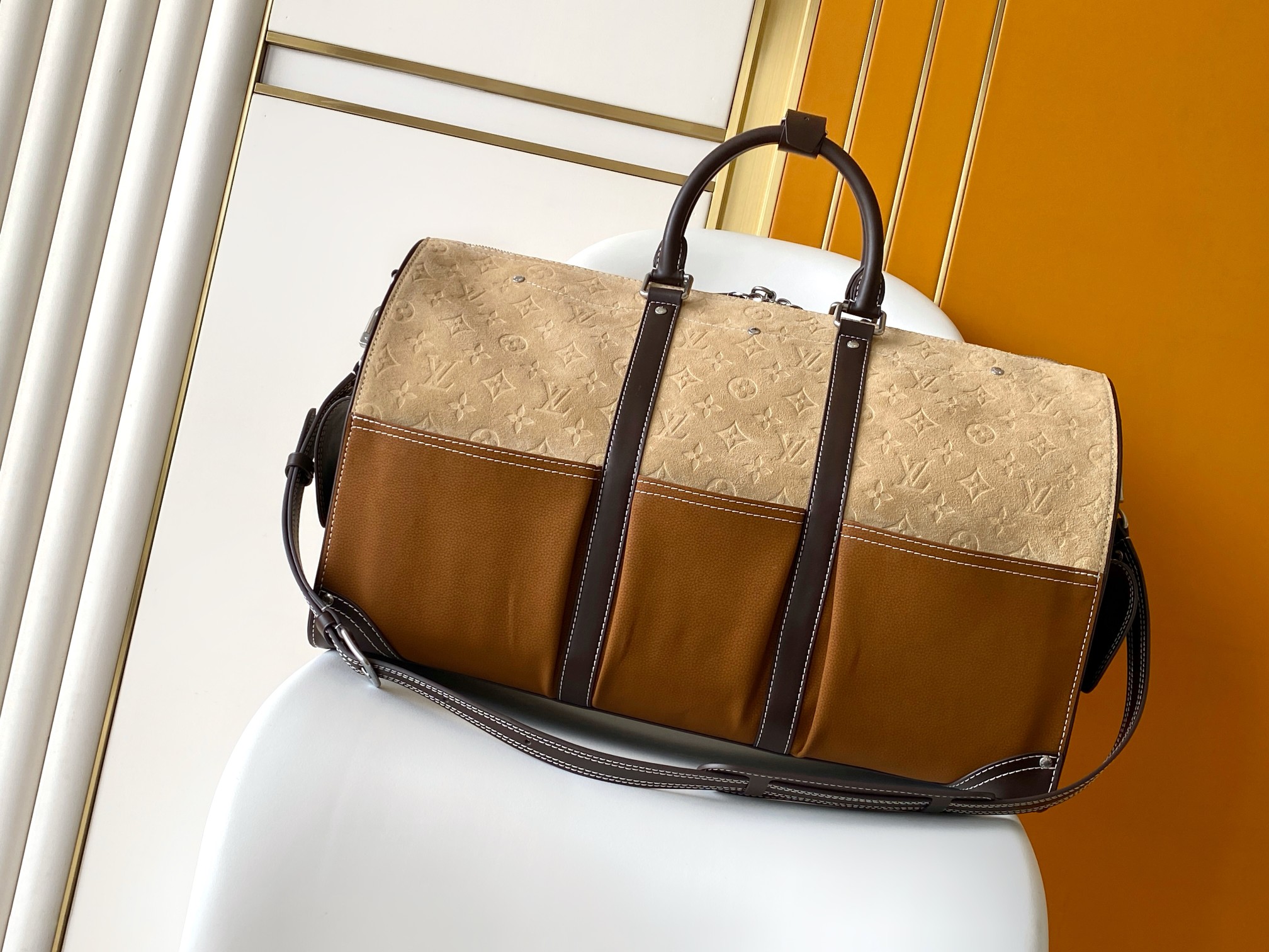 LV原單 Keepall Bandoulière 麂皮拼接旅行袋 Monogram 大容量手提斜背包| 13 LV原單 Keepall Bandoulière 麂皮拼接旅行袋 Monogram 大容量手提斜背包