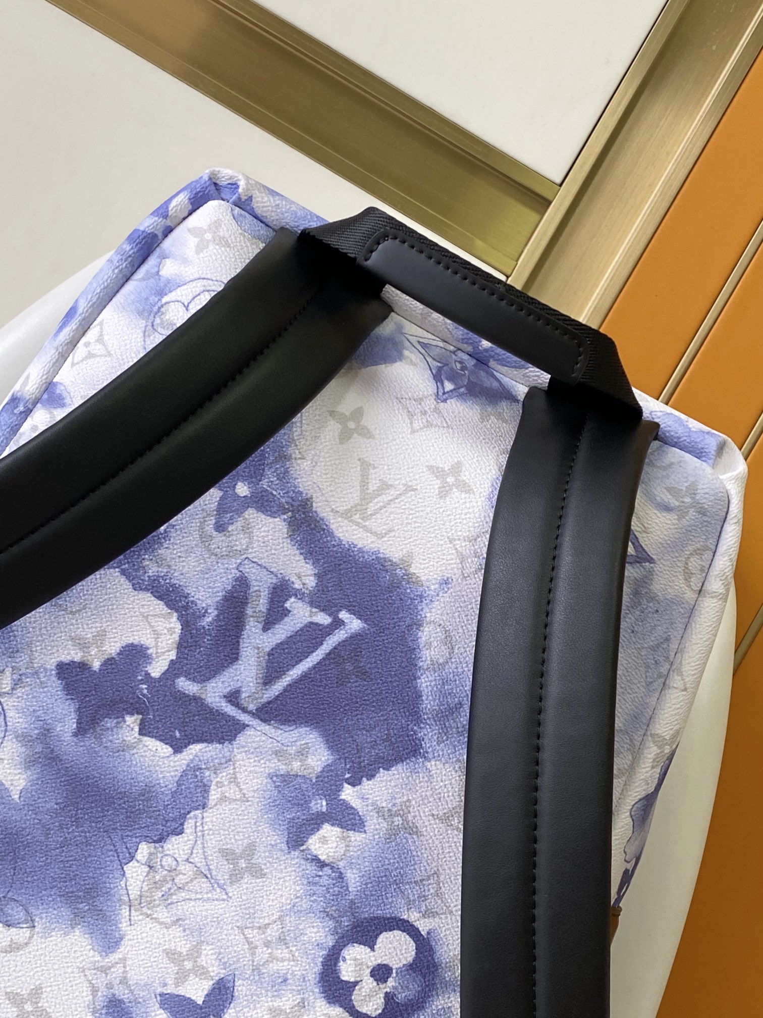 LV 一比一 雲染藍色 Monogram Discovery 後背包 潮流休閒雙肩包| 9 LV 一比一 雲染藍色 Monogram Discovery 後背包 潮流休閒雙肩包