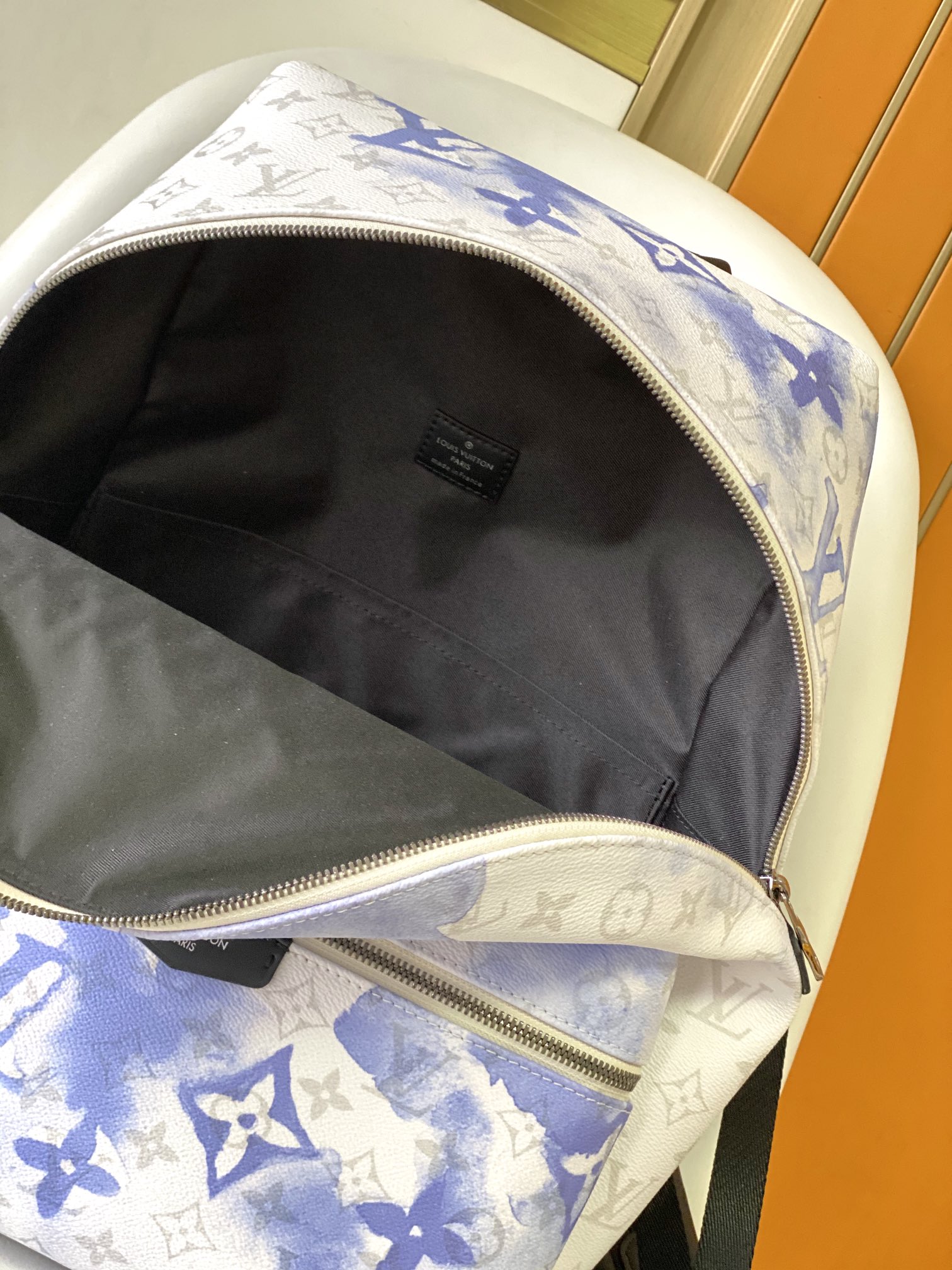 LV 一比一 雲染藍色 Monogram Discovery 後背包 潮流休閒雙肩包| 8 LV 一比一 雲染藍色 Monogram Discovery 後背包 潮流休閒雙肩包