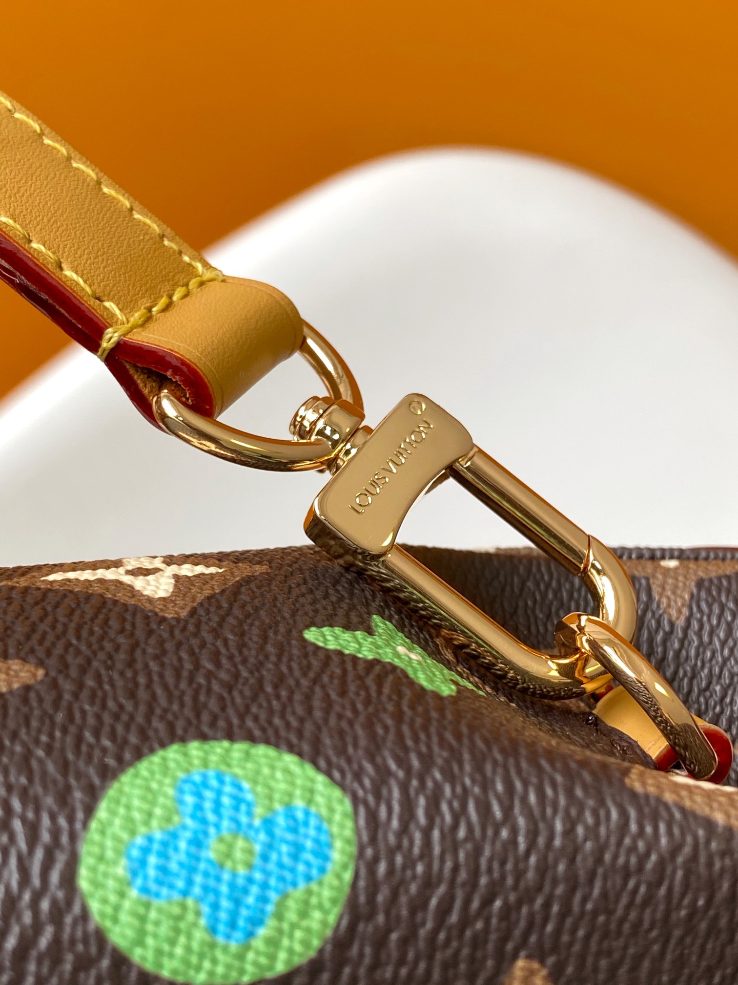 LV 高仿 Monogram 真皮迷你桶包 小巧手提斜背兩用包| 9 LV 高仿 Monogram 真皮迷你桶包 小巧手提斜背兩用包