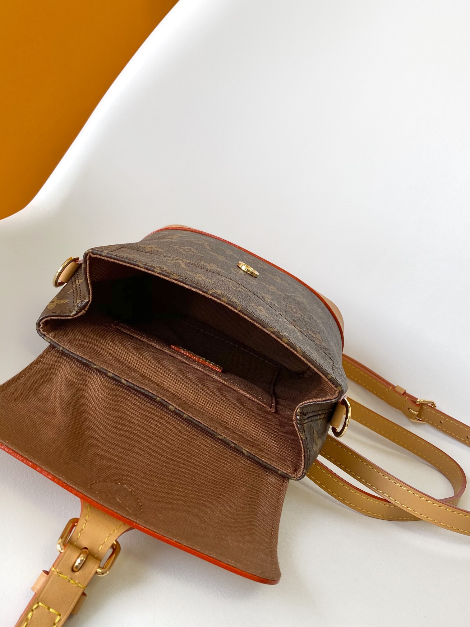 LV 一比一 Monogram 老花迷你桶包 復古手提斜背精品小包| 8 LV 一比一 Monogram 老花迷你桶包 復古手提斜背精品小包