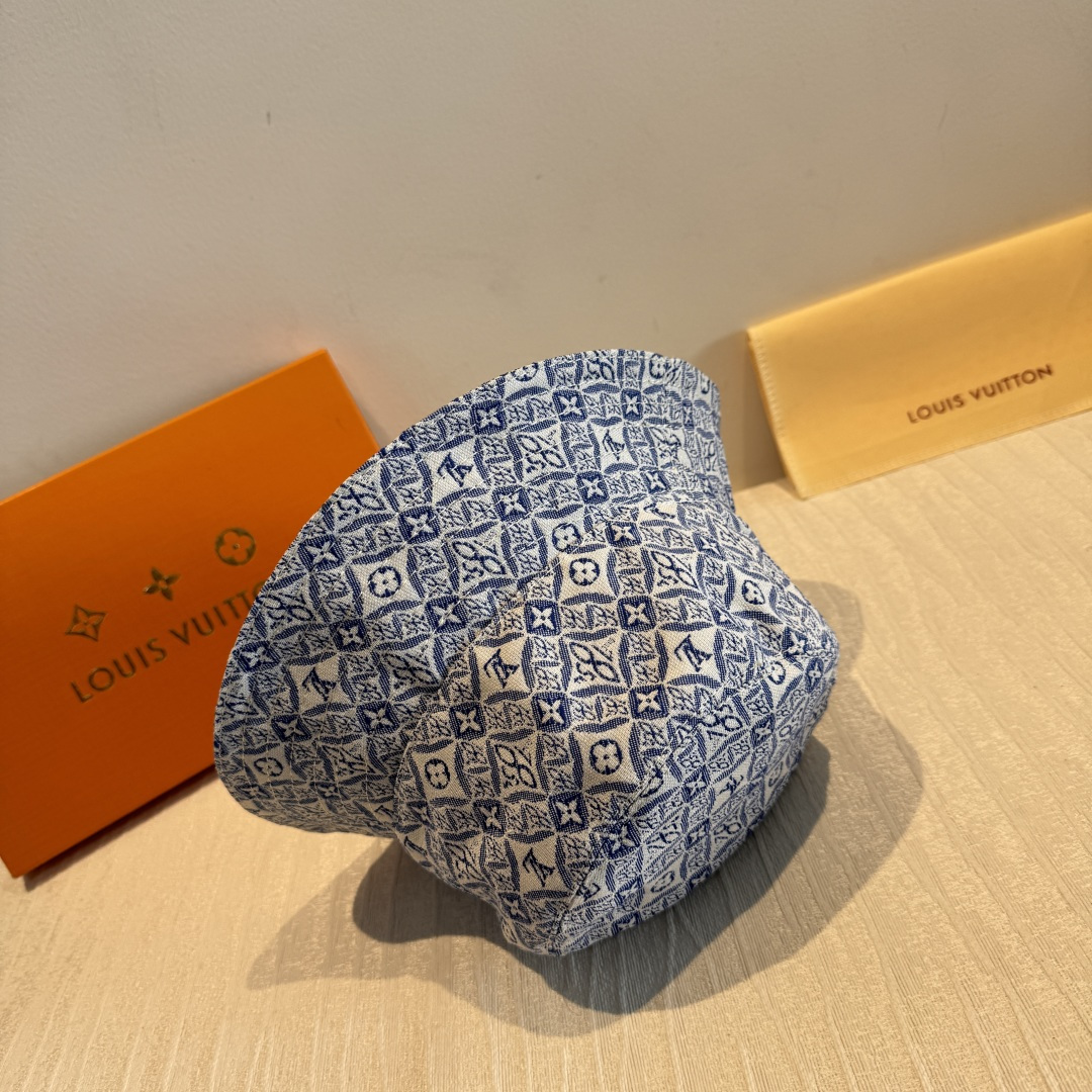 LV高仿藍色滿版老花漁夫帽潮流休閒遮陽帽| 10 LV高仿藍色滿版老花漁夫帽潮流休閒遮陽帽