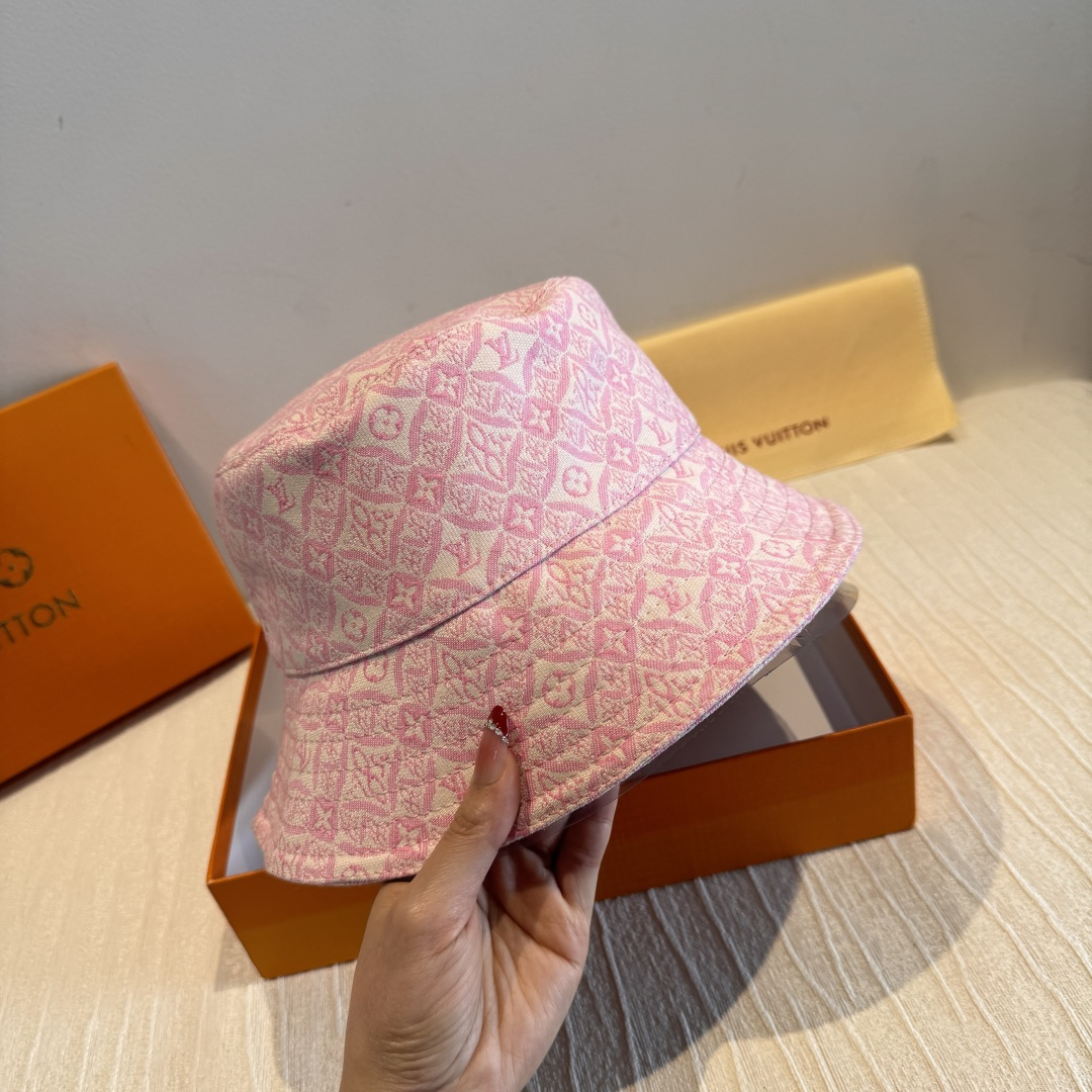 LV高仿粉色滿版老花漁夫帽甜美精品遮陽帽| 14 LV高仿粉色滿版老花漁夫帽甜美精品遮陽帽