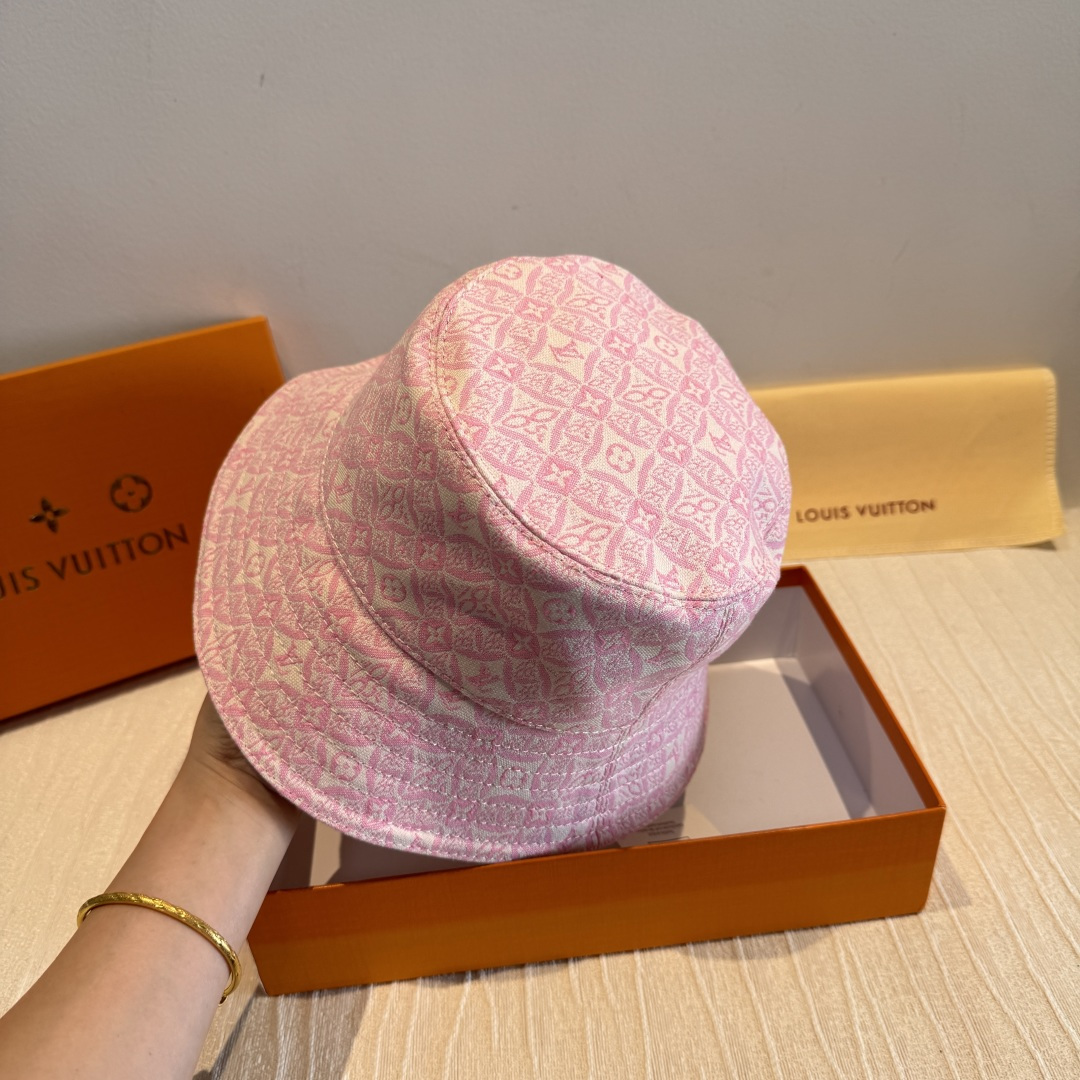 LV高仿粉色滿版老花漁夫帽甜美精品遮陽帽| 11 LV高仿粉色滿版老花漁夫帽甜美精品遮陽帽