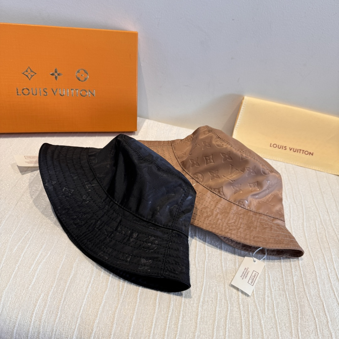 LV一比一黑色壓紋漁夫帽精品百搭休閒帽款| 7 LV一比一黑色壓紋漁夫帽精品百搭休閒帽款
