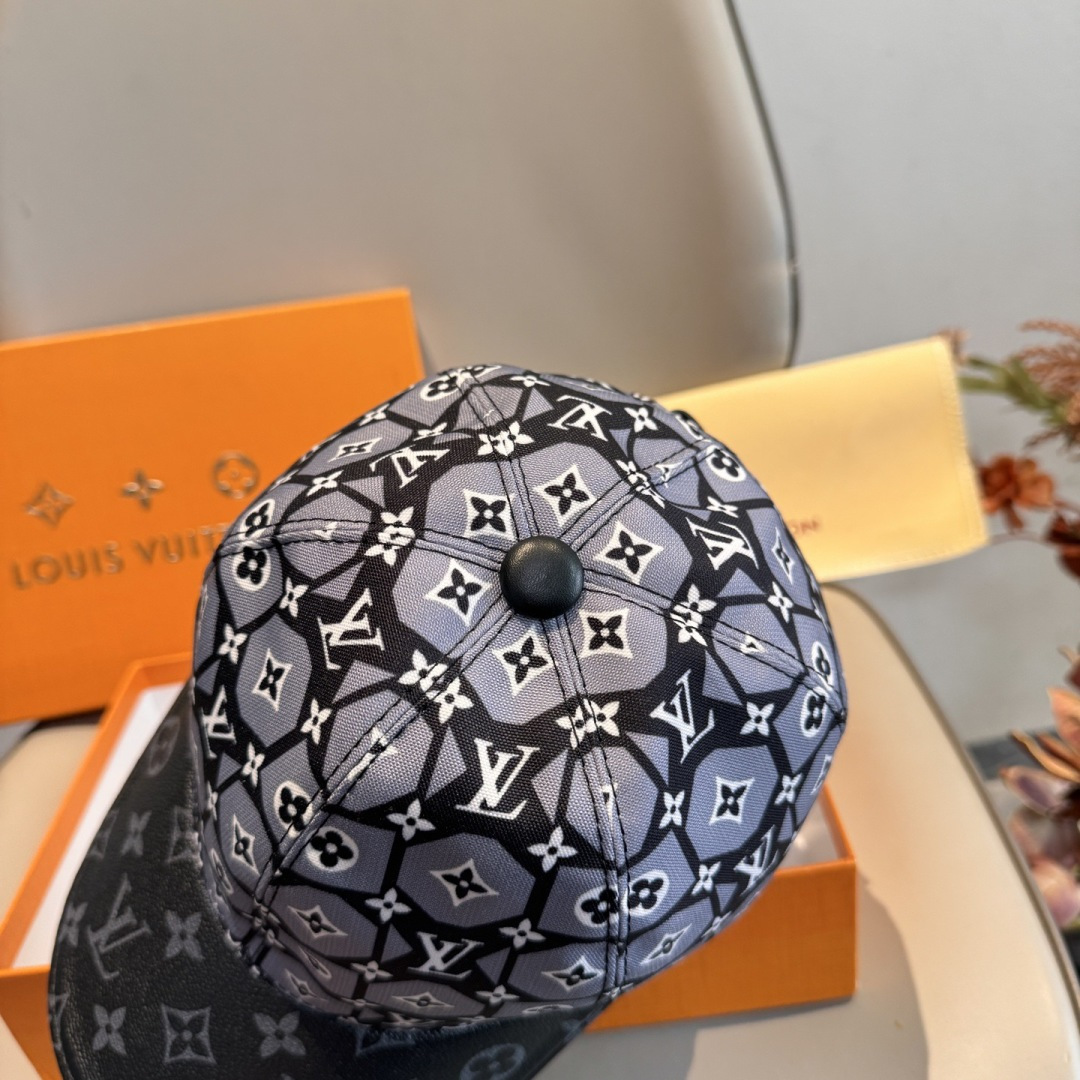 LV高仿幾何Monogram拼接棒球帽時尚潮流男女款| 11 LV高仿幾何Monogram拼接棒球帽時尚潮流男女款