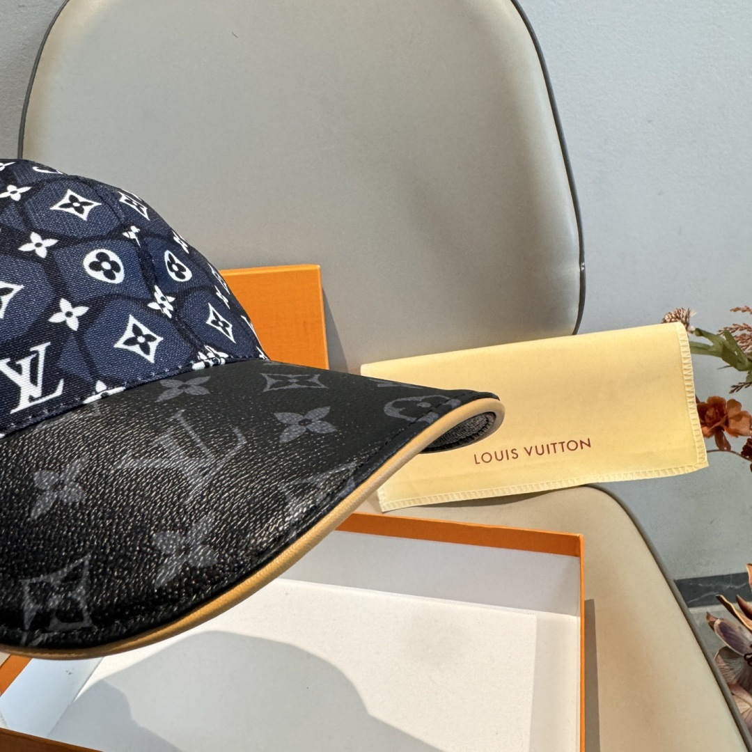LV高仿深藍幾何Monogram棒球帽潮流精品男女款| 10 LV高仿深藍幾何Monogram棒球帽潮流精品男女款