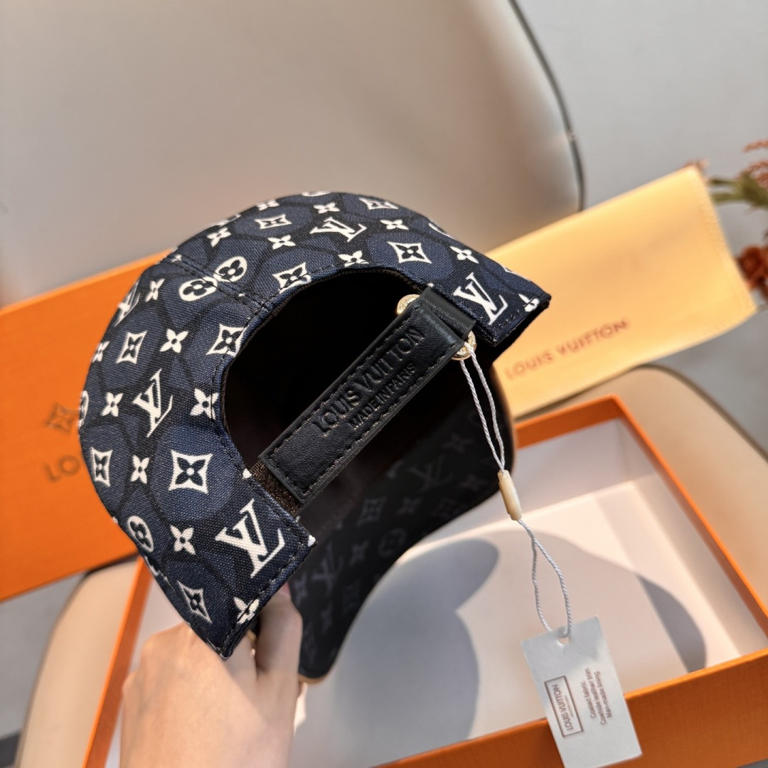 LV高仿深藍幾何Monogram棒球帽潮流精品男女款| 8 LV高仿深藍幾何Monogram棒球帽潮流精品男女款