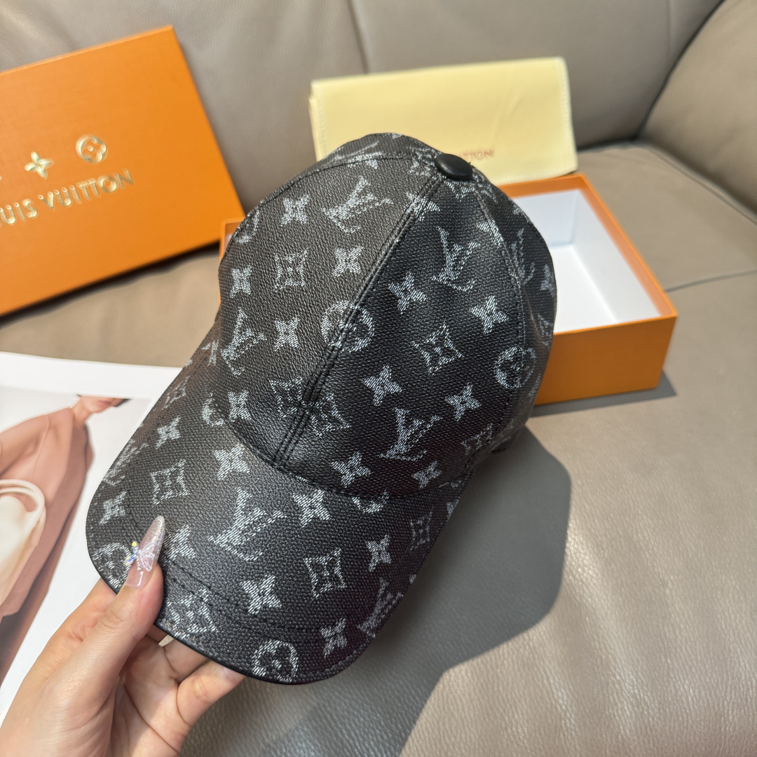 LV高仿黑灰Monogram棒球帽精品休閒百搭款| 12 LV高仿黑灰Monogram棒球帽精品休閒百搭款