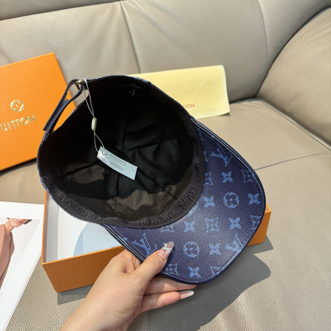LV原單深藍Monogram壓紋鴨舌帽精品休閒帽| 10 LV原單深藍Monogram壓紋鴨舌帽精品休閒帽