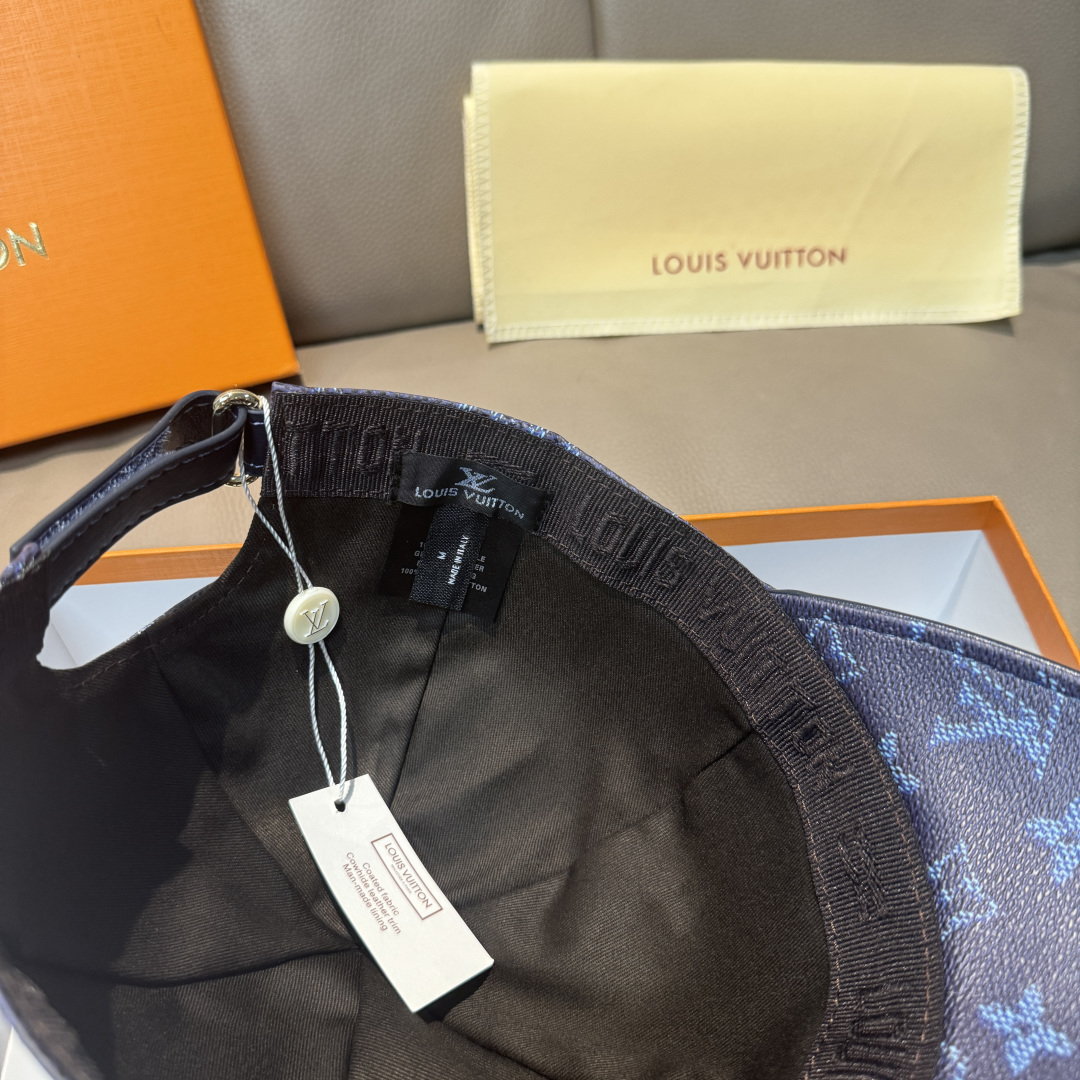 LV原單深藍Monogram壓紋鴨舌帽精品休閒帽| 9 LV原單深藍Monogram壓紋鴨舌帽精品休閒帽