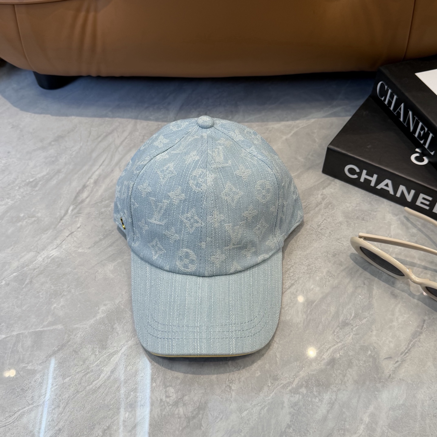 LV高仿淺藍丹寧Monogram棒球帽潮流精品帽| 11 LV高仿淺藍丹寧Monogram棒球帽潮流精品帽