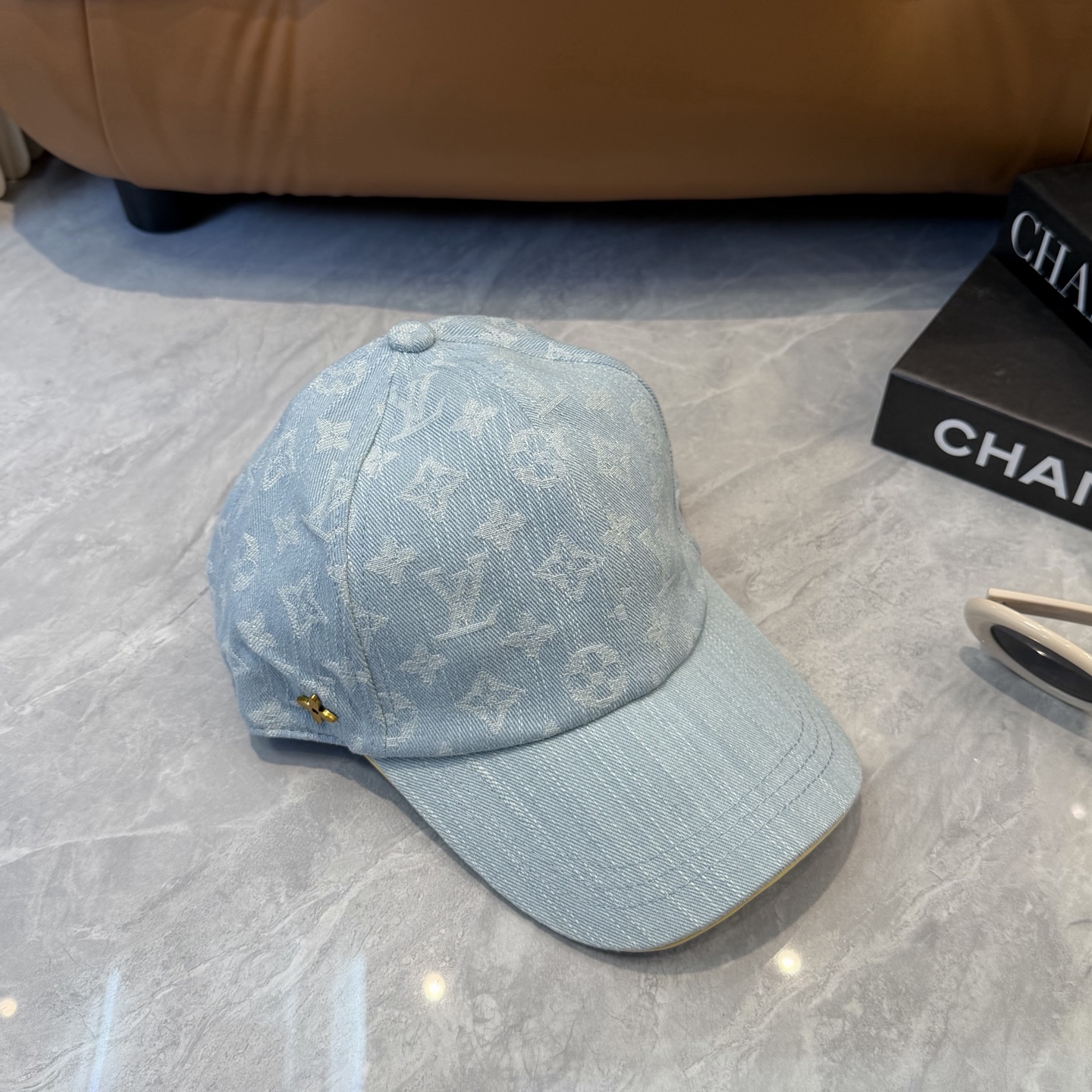 LV高仿淺藍丹寧Monogram棒球帽潮流精品帽| 9 LV高仿淺藍丹寧Monogram棒球帽潮流精品帽
