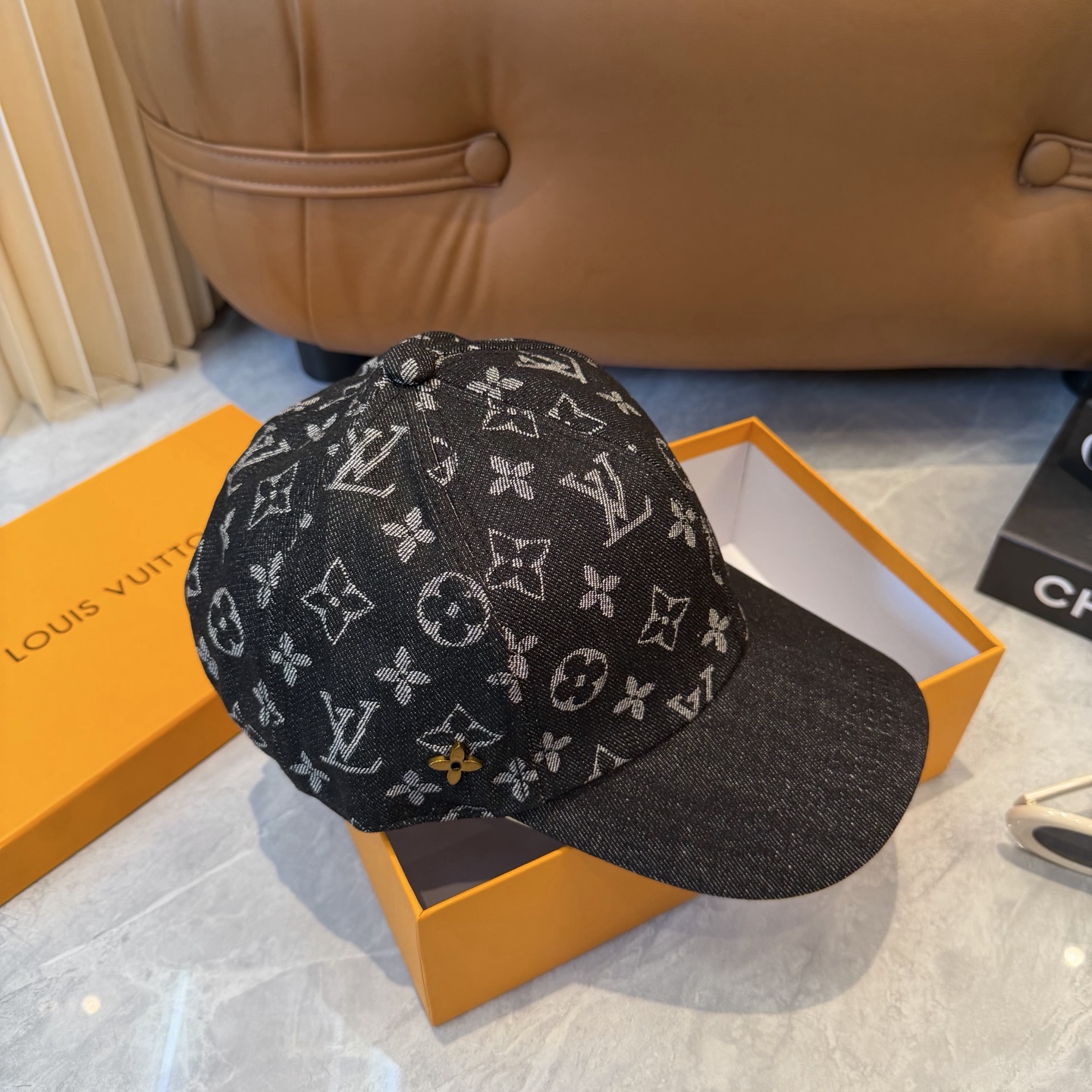 LV高仿黑灰Monogram丹寧棒球帽精品潮流帽| 8 LV高仿黑灰Monogram丹寧棒球帽精品潮流帽