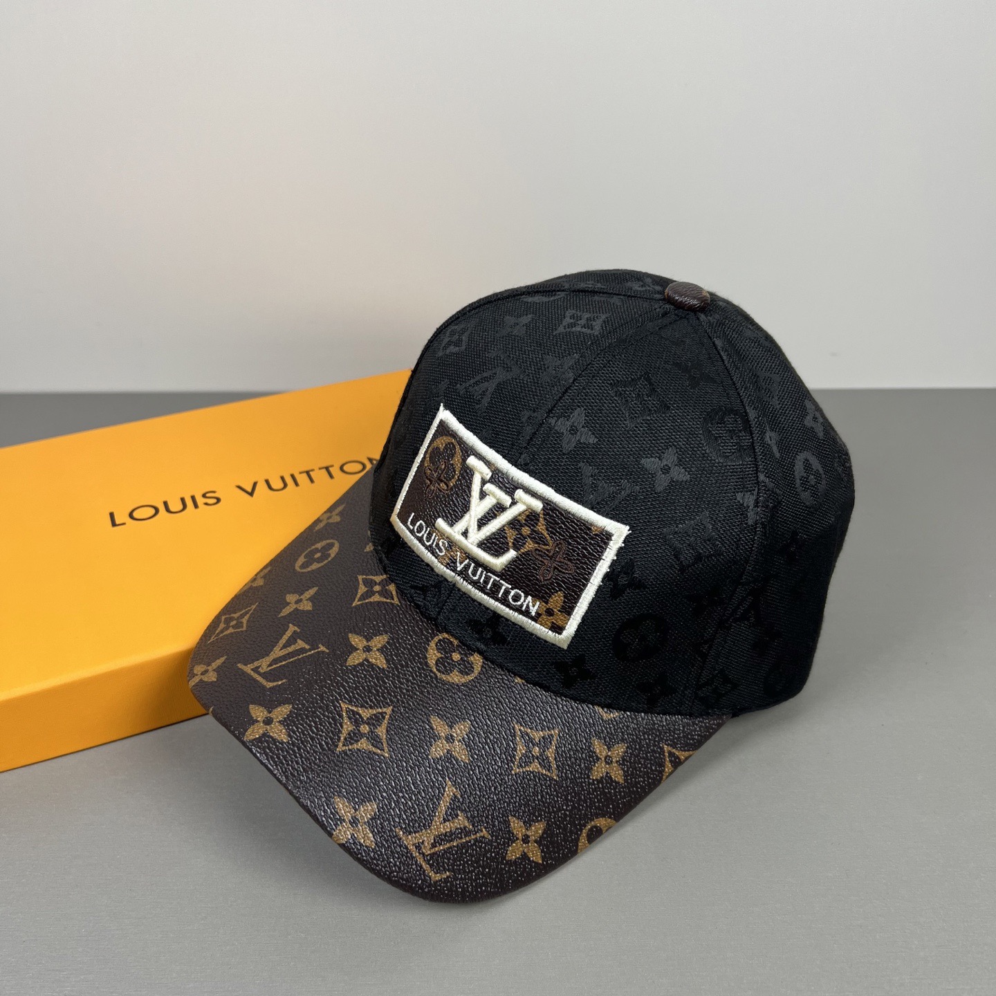 LV原單黑色Monogram棒球帽精品街頭休閒帽| 13 LV原單黑色Monogram棒球帽精品街頭休閒帽