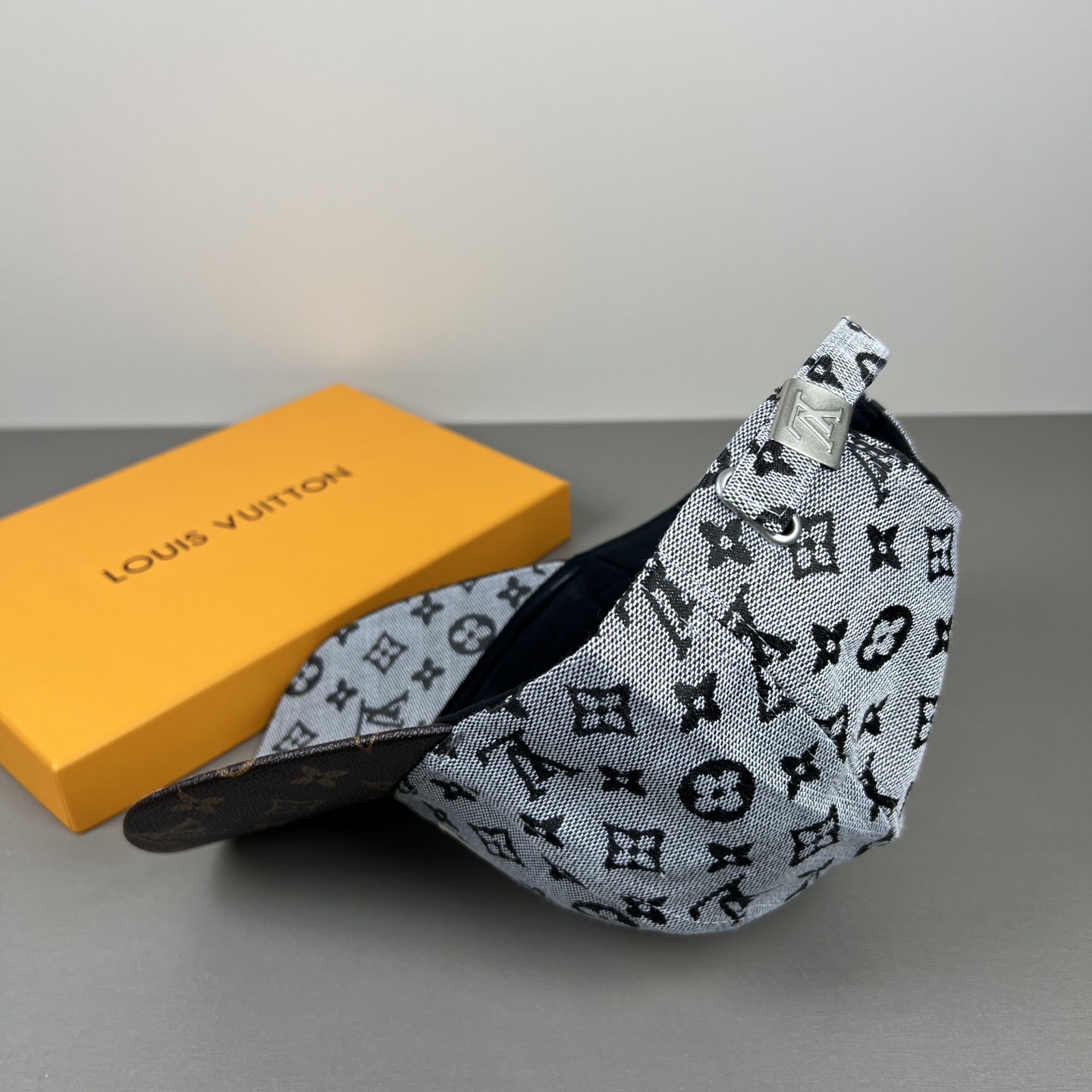 LV高仿Monogram拼接棒球帽時尚百搭鴨舌帽| 11 LV高仿Monogram拼接棒球帽時尚百搭鴨舌帽