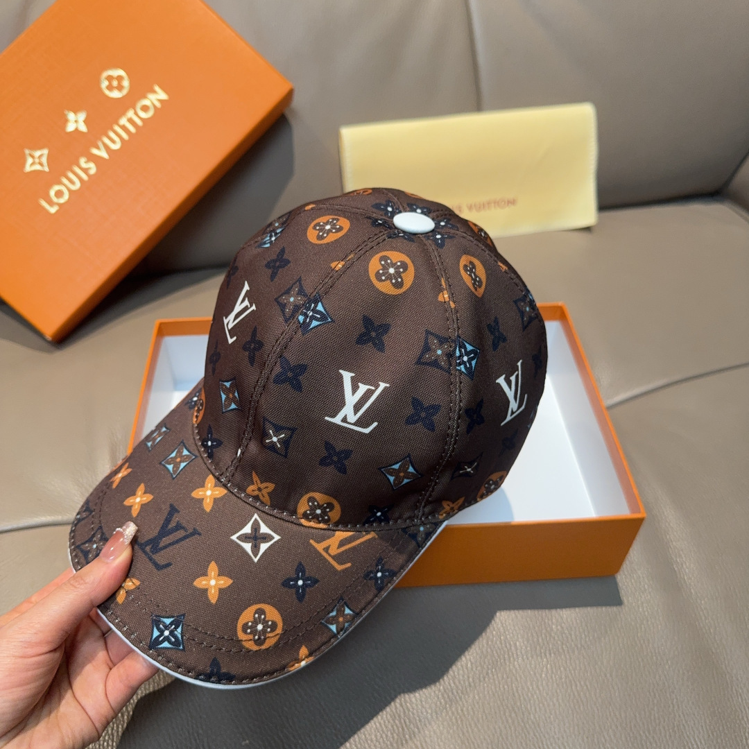 LV高仿咖啡色Monogram棒球帽精品休閒帽| 12 LV高仿咖啡色Monogram棒球帽精品休閒帽