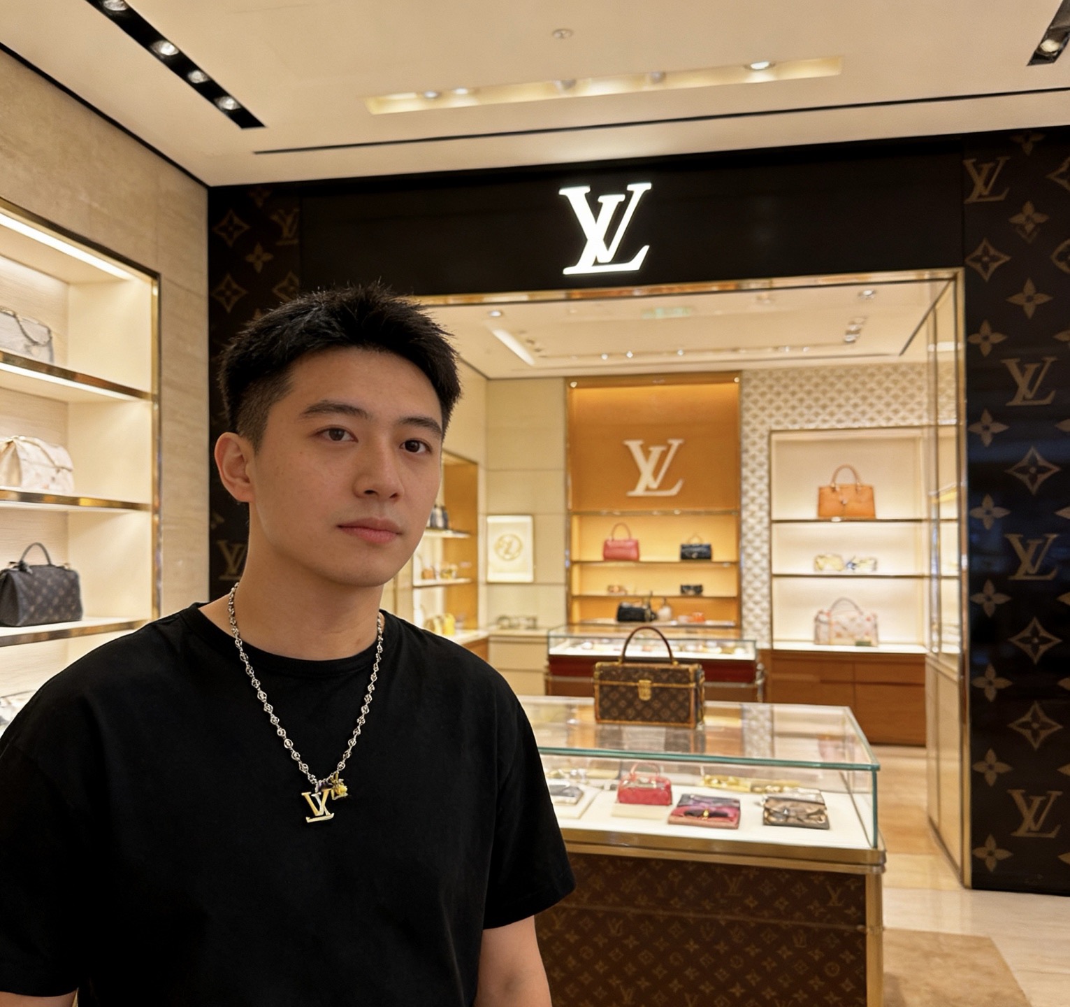 LV高仿圓珠LOGO長鏈項鍊 高級質感百搭男女精品飾品| 7 LV高仿圓珠LOGO長鏈項鍊 高級質感百搭男女精品飾品