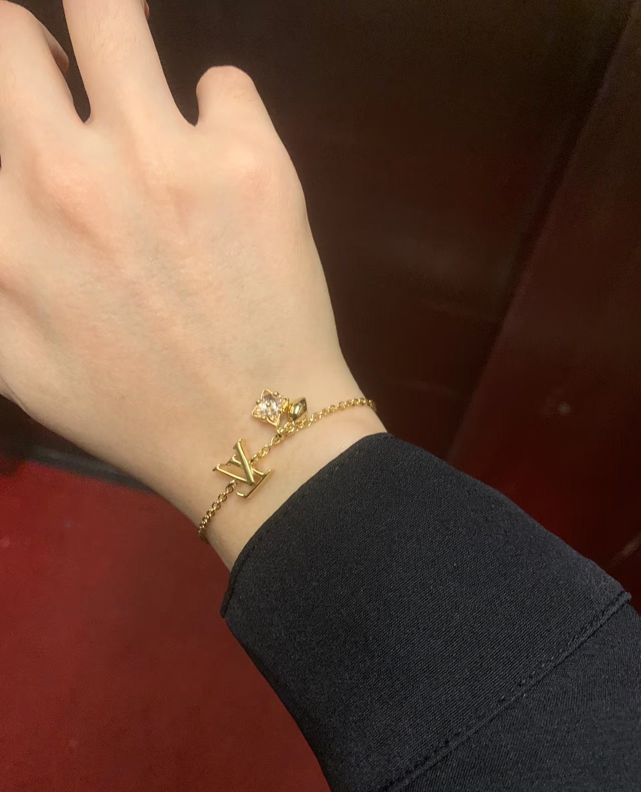 LV A貨雙吊墜拼接項鍊 金銀配色設計時尚百搭精品| 7 LV A貨雙吊墜拼接項鍊 金銀配色設計時尚百搭精品